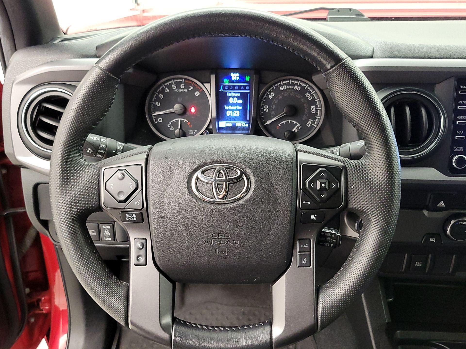 Thumbnail: 2022 Toyota Tacoma - 10