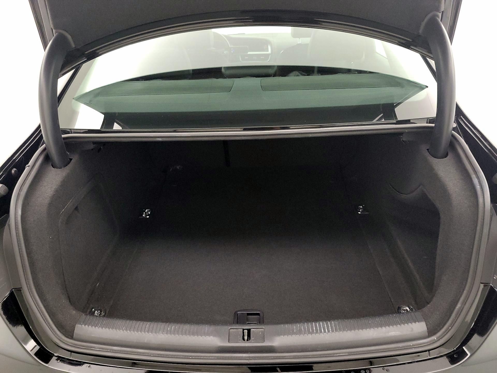 Thumbnail: 2016 Audi A4 - 20