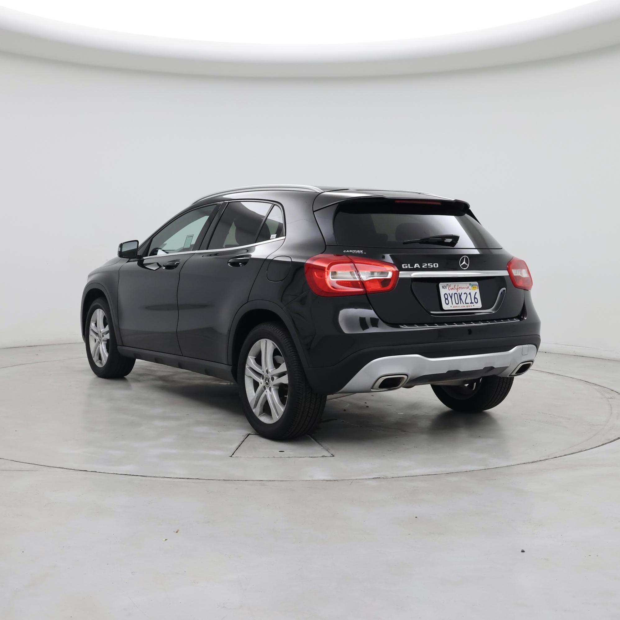 Thumbnail: 2018 Mercedes-Benz GLA - 2