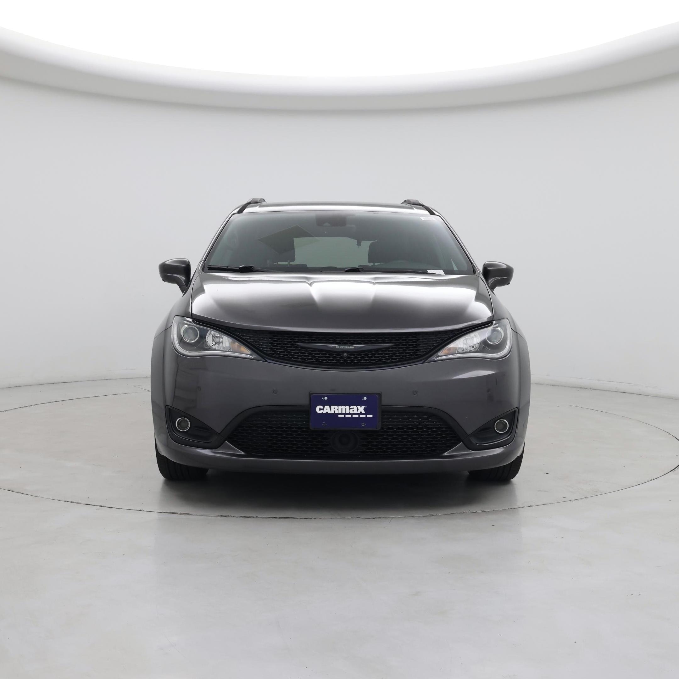 Thumbnail: 2019 Chrysler Pacifica - 5