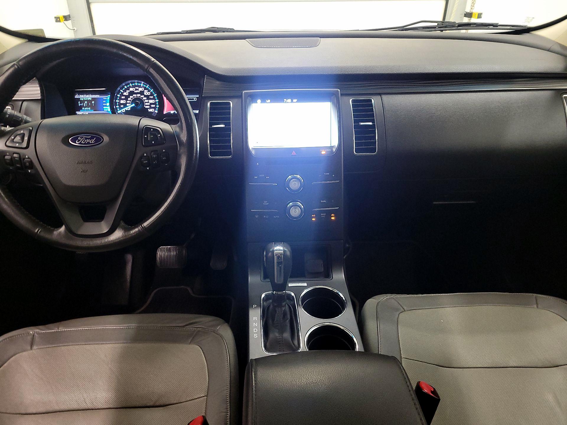 Thumbnail: 2016 Ford Flex - 9