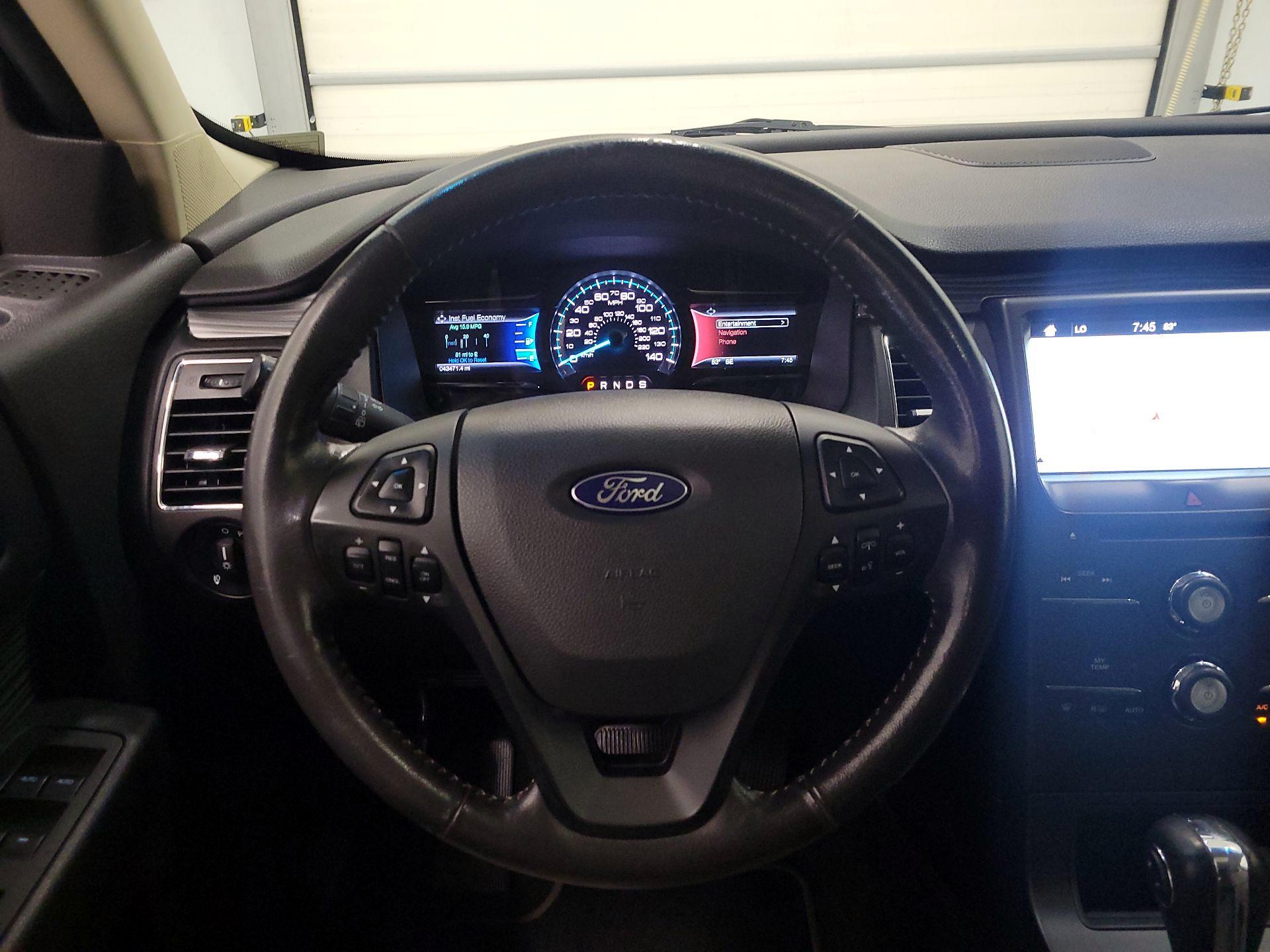 Thumbnail: 2016 Ford Flex - 10
