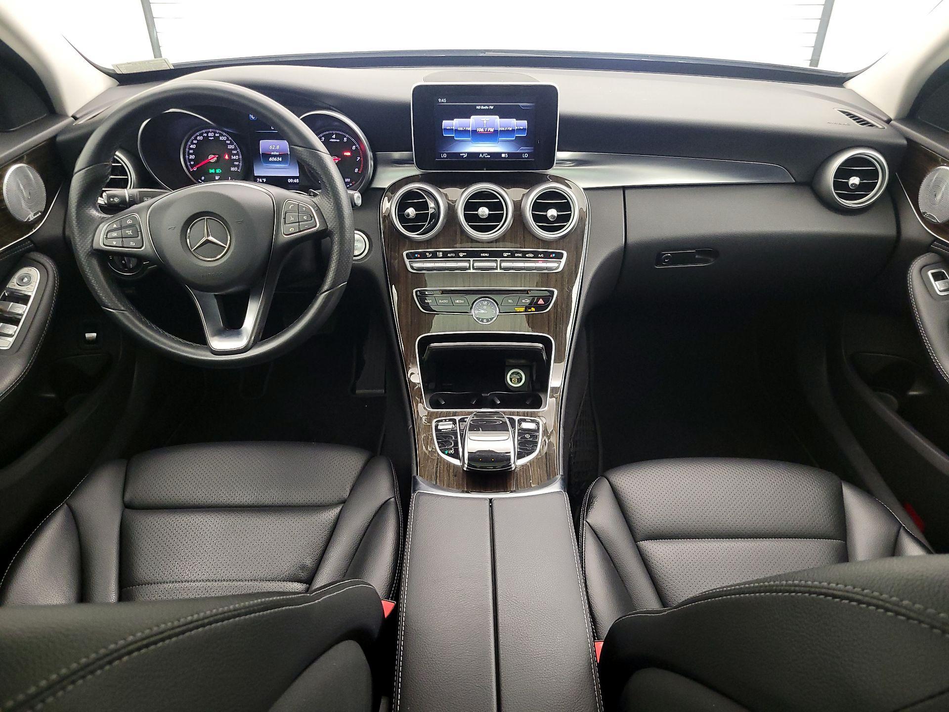 Thumbnail: 2015 Mercedes-Benz C-Class - 9