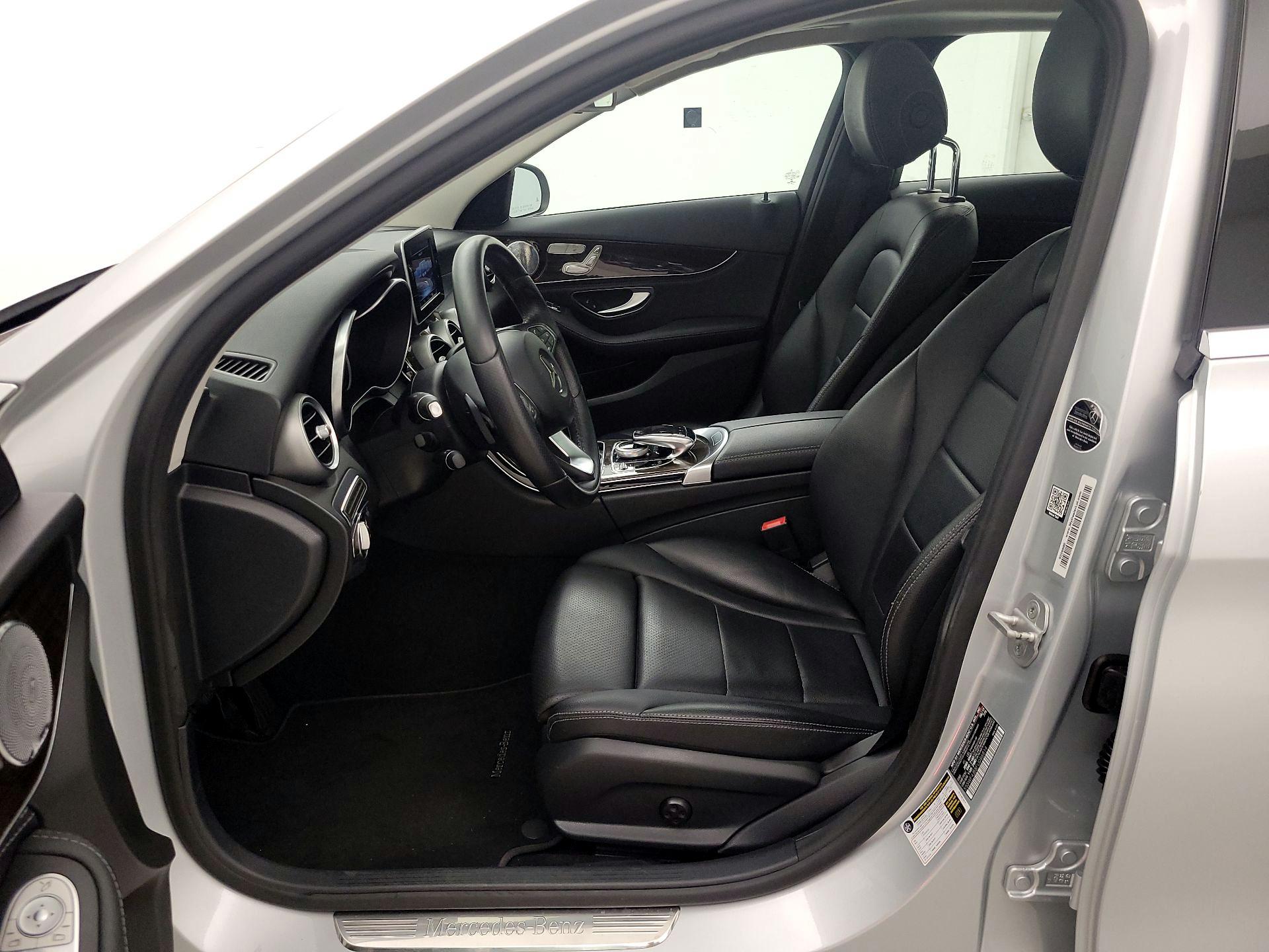 Thumbnail: 2015 Mercedes-Benz C-Class - 11