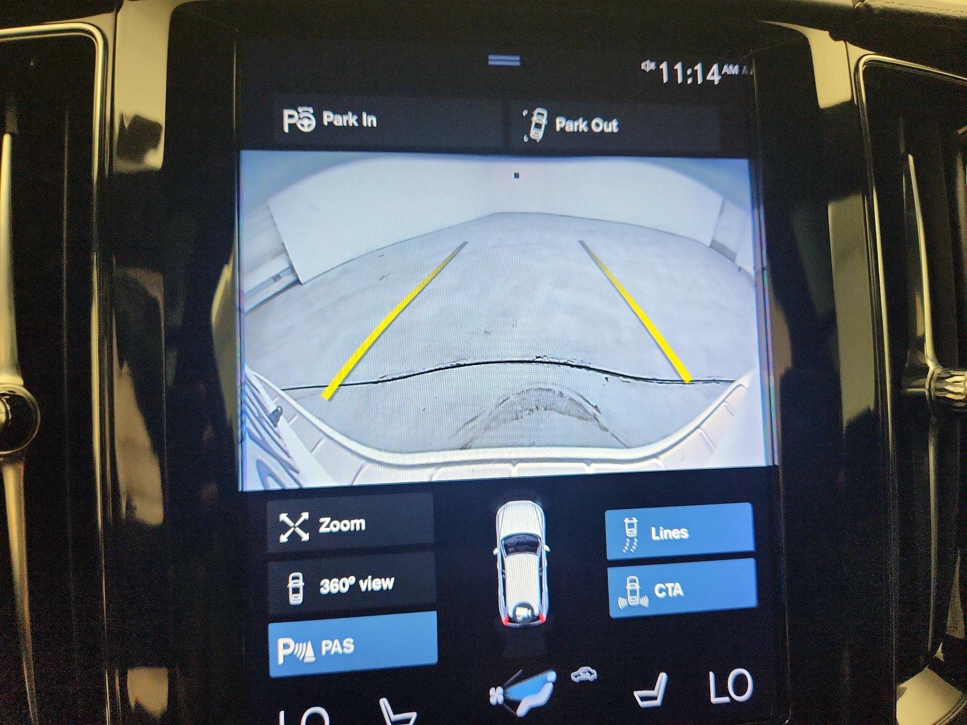 Thumbnail: 2021 Volvo XC60 - 15