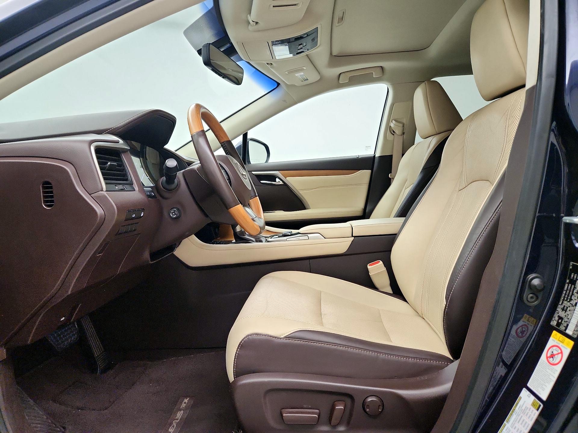 Thumbnail: 2016 Lexus RX - 11