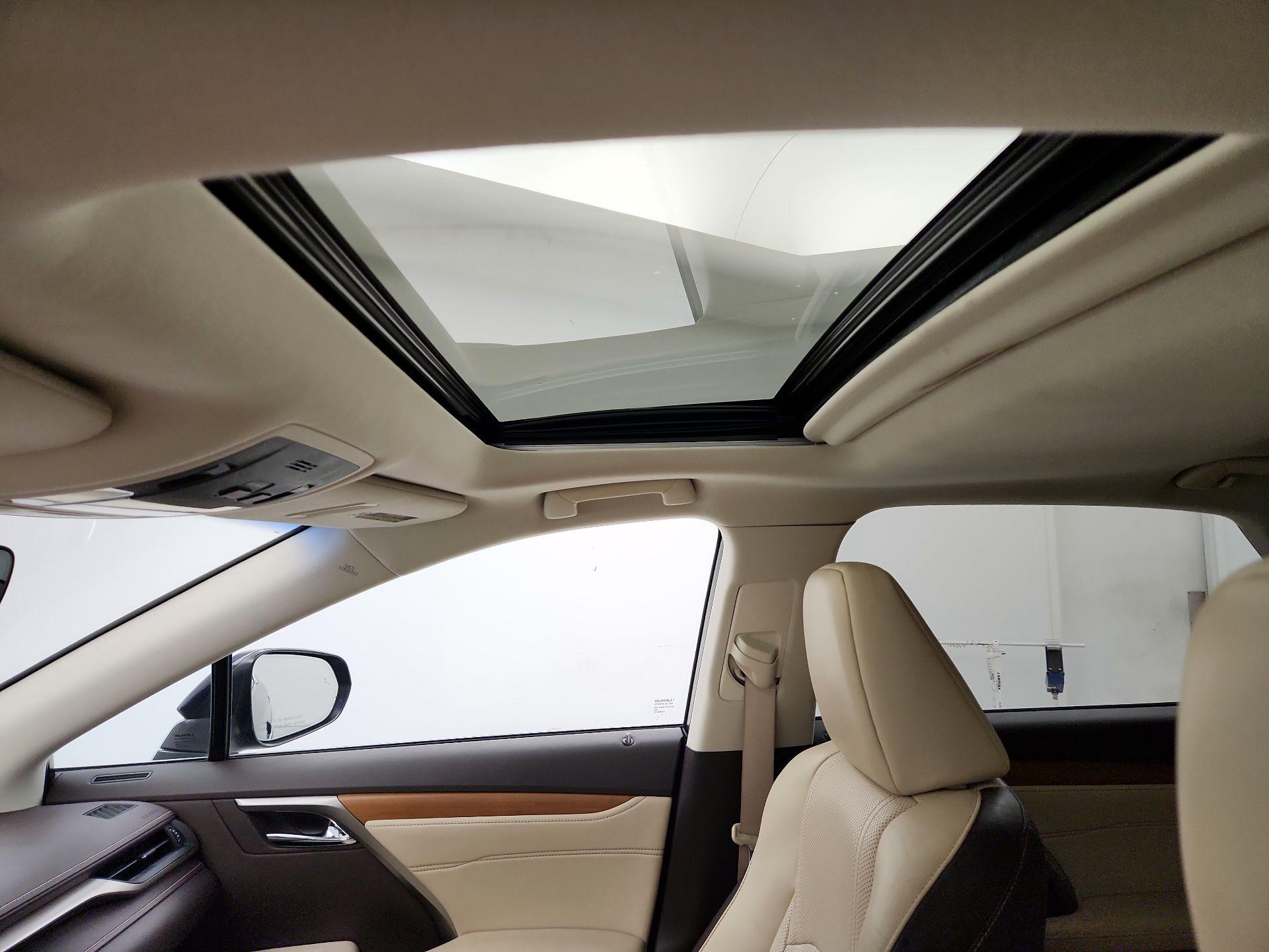 Thumbnail: 2016 Lexus RX - 20