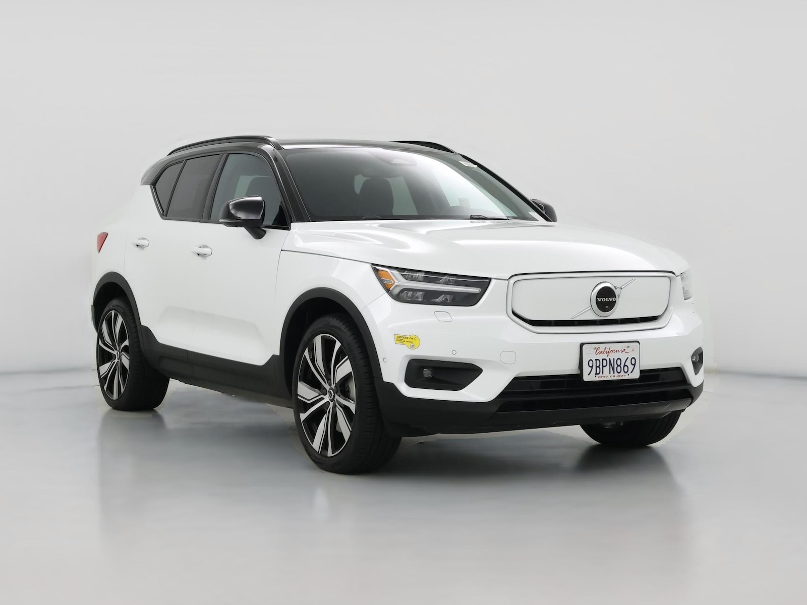 2022 Volvo XC40 Plus