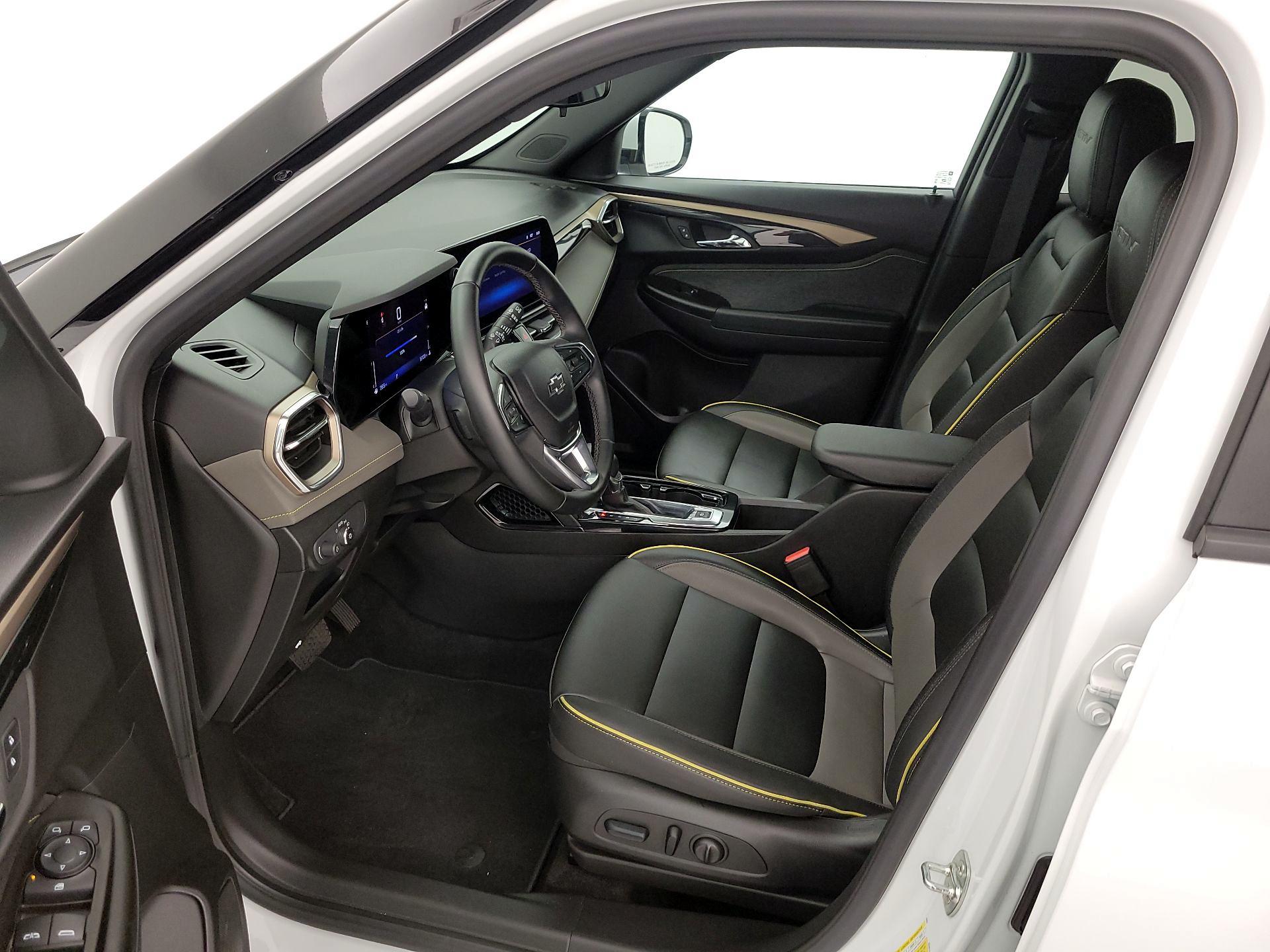 Thumbnail: 2024 Chevrolet TrailBlazer - 11