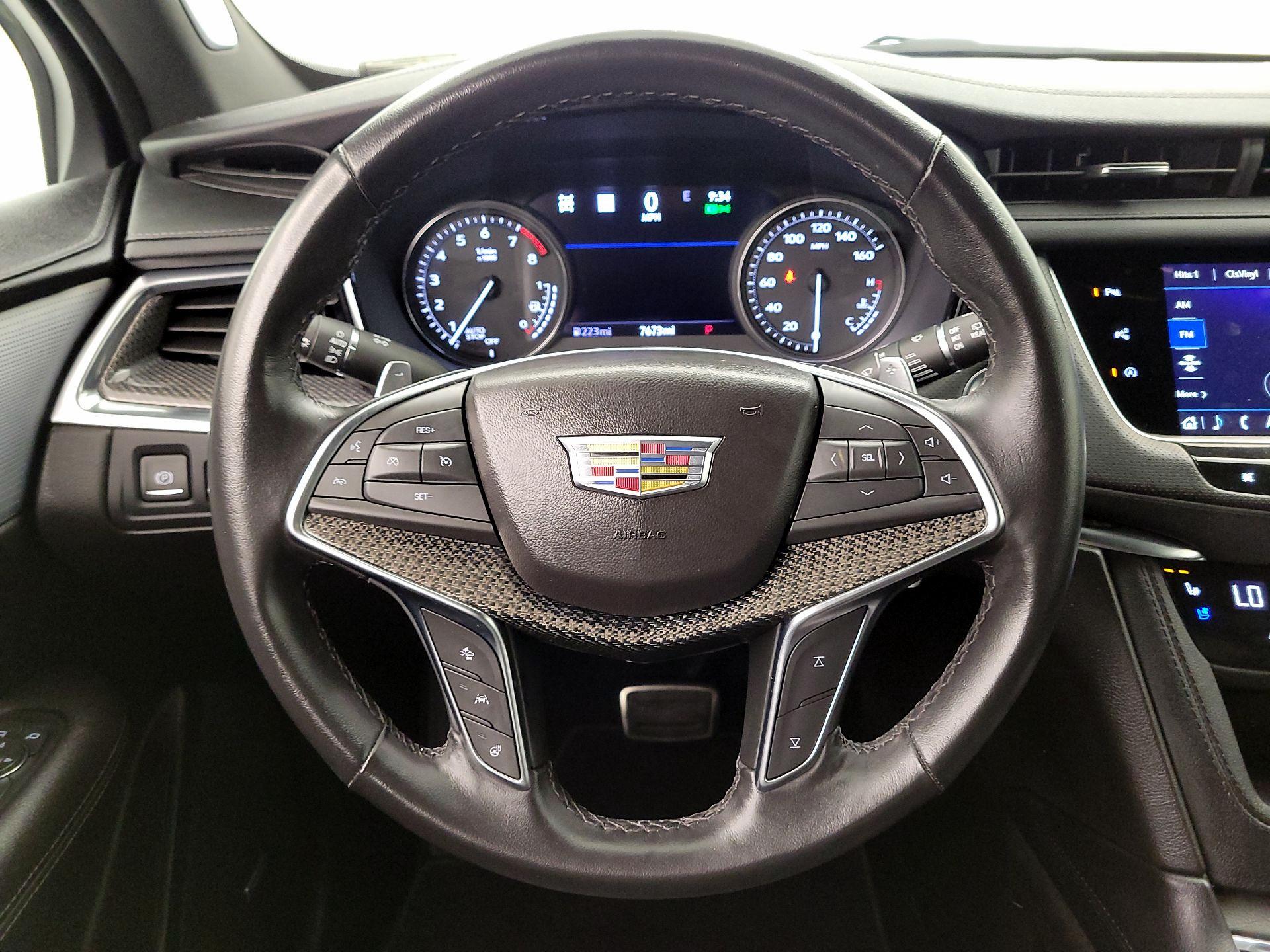 Thumbnail: 2024 Cadillac XT5 - 10