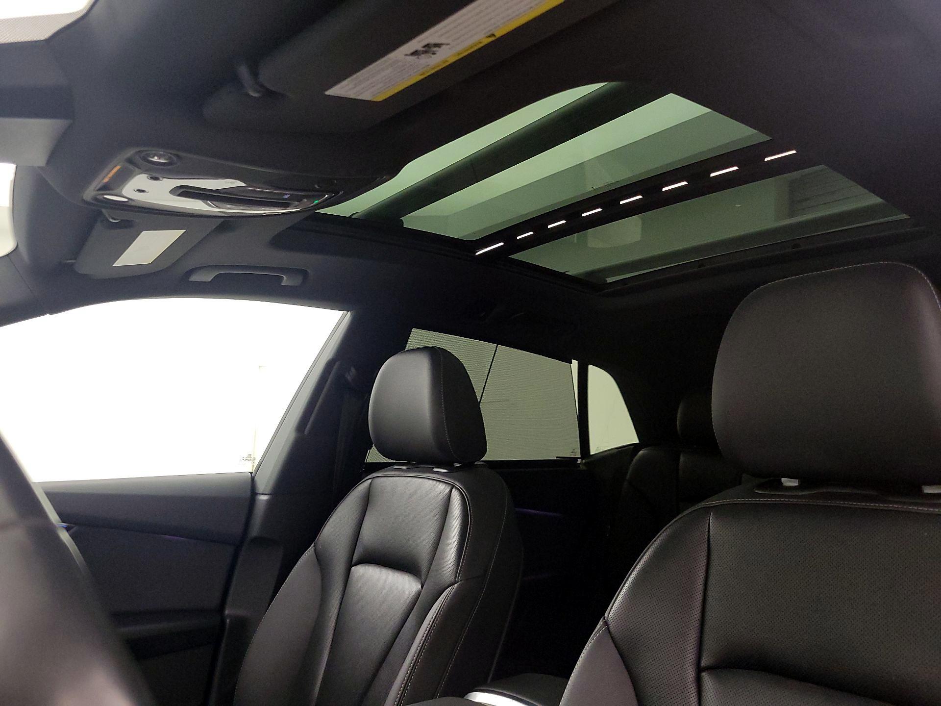Thumbnail: 2020 Audi Q8 - 19