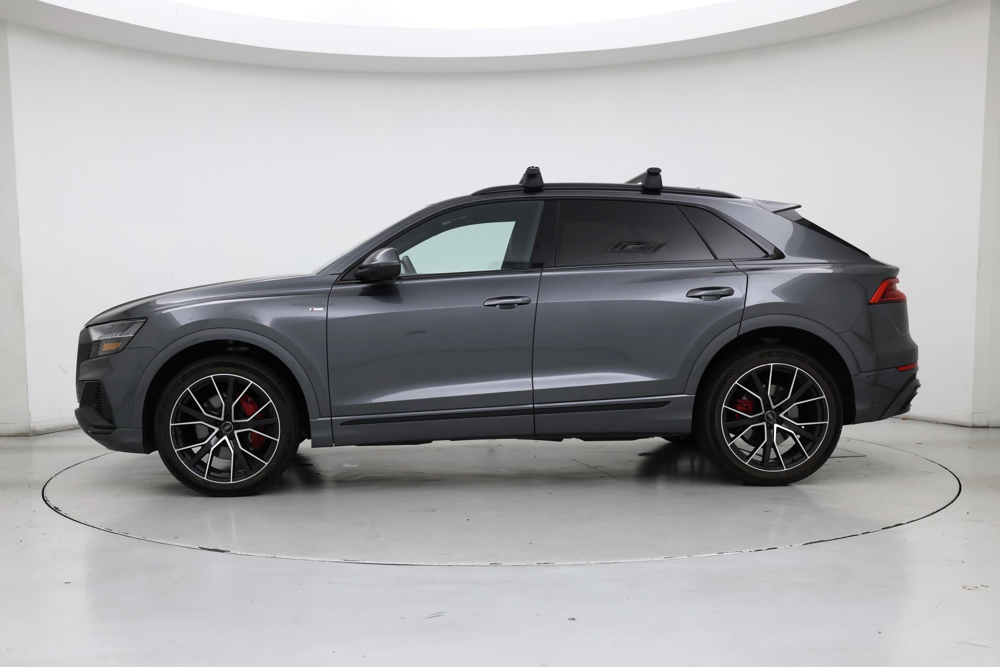 Thumbnail: 2020 Audi Q8 - 3