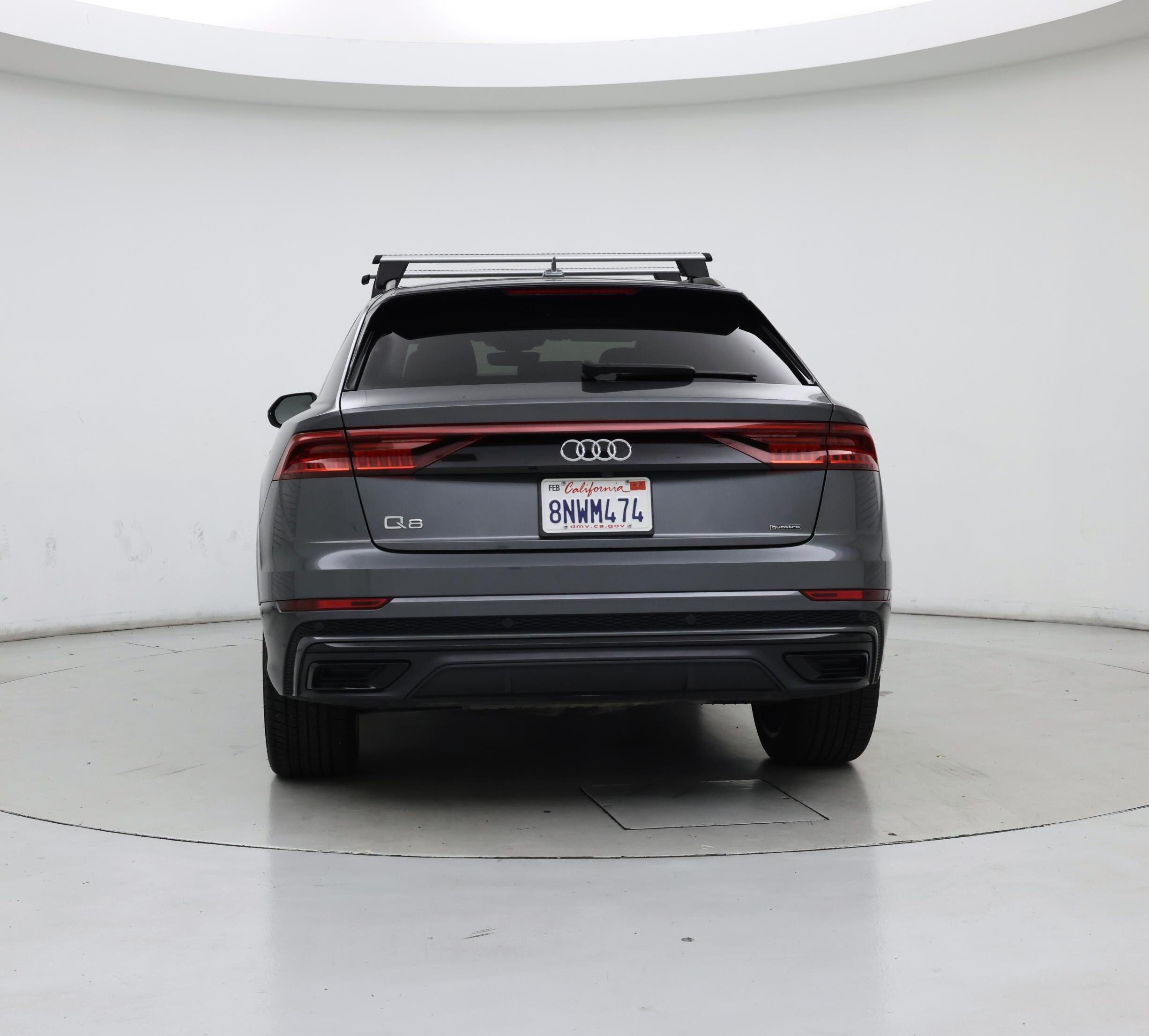 Thumbnail: 2020 Audi Q8 - 6