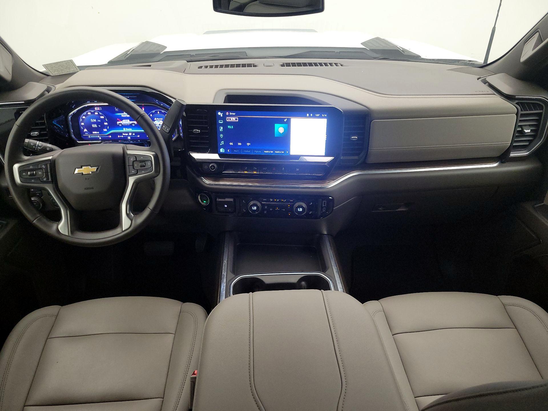 Thumbnail: 2024 Chevrolet Silverado 3500 - 9