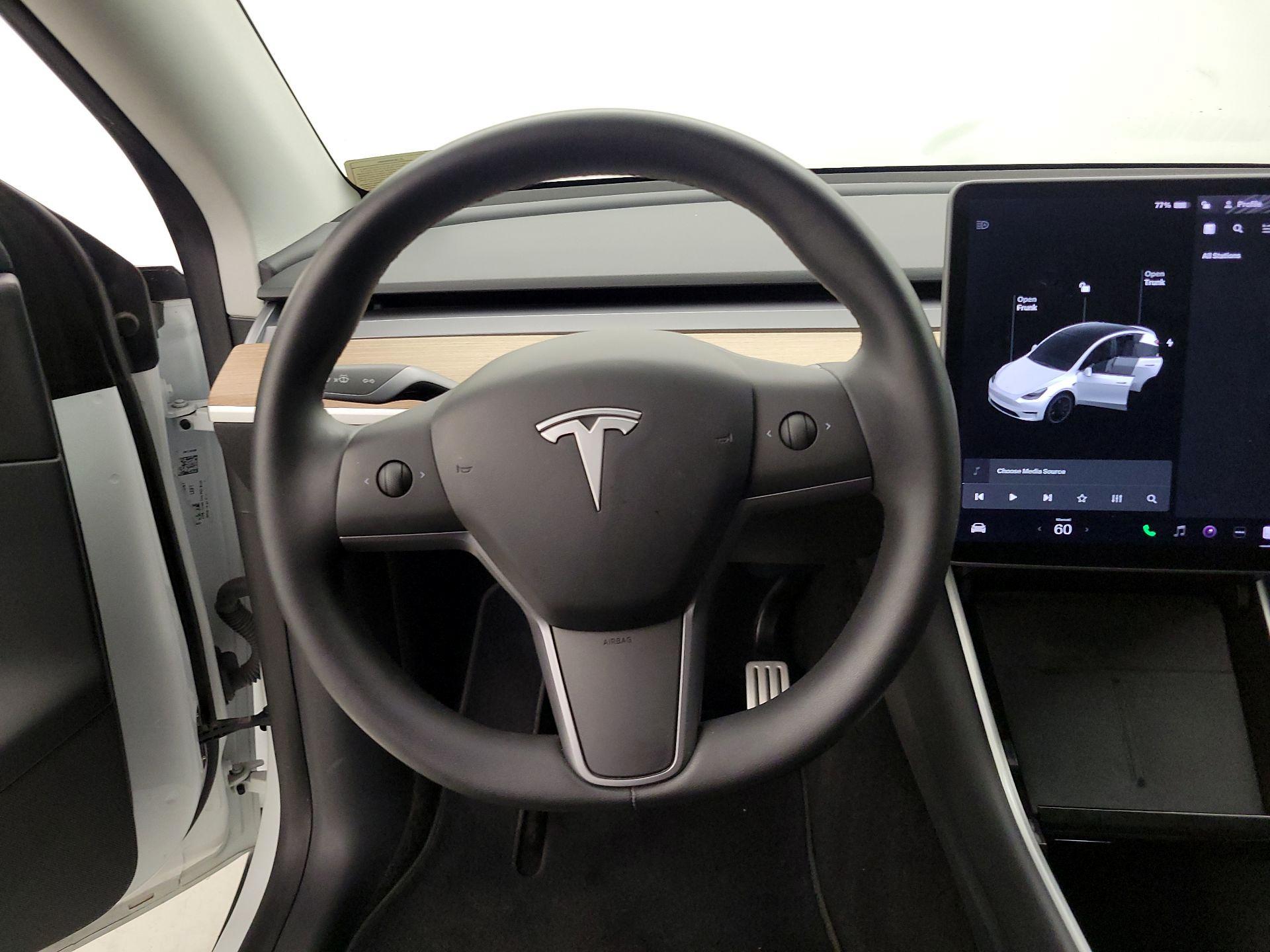 Thumbnail: 2020 Tesla Model Y - 10