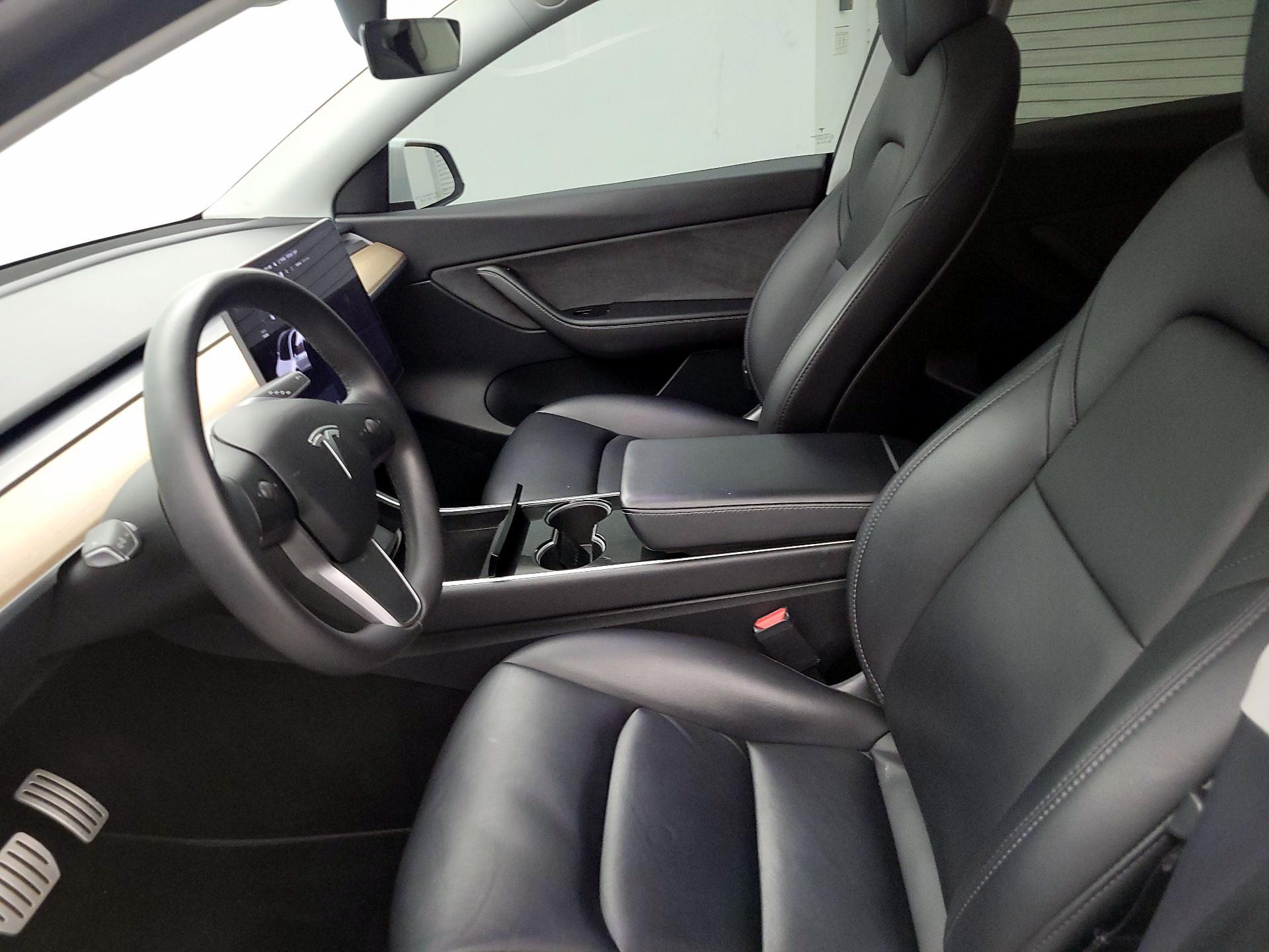 Thumbnail: 2020 Tesla Model Y - 11