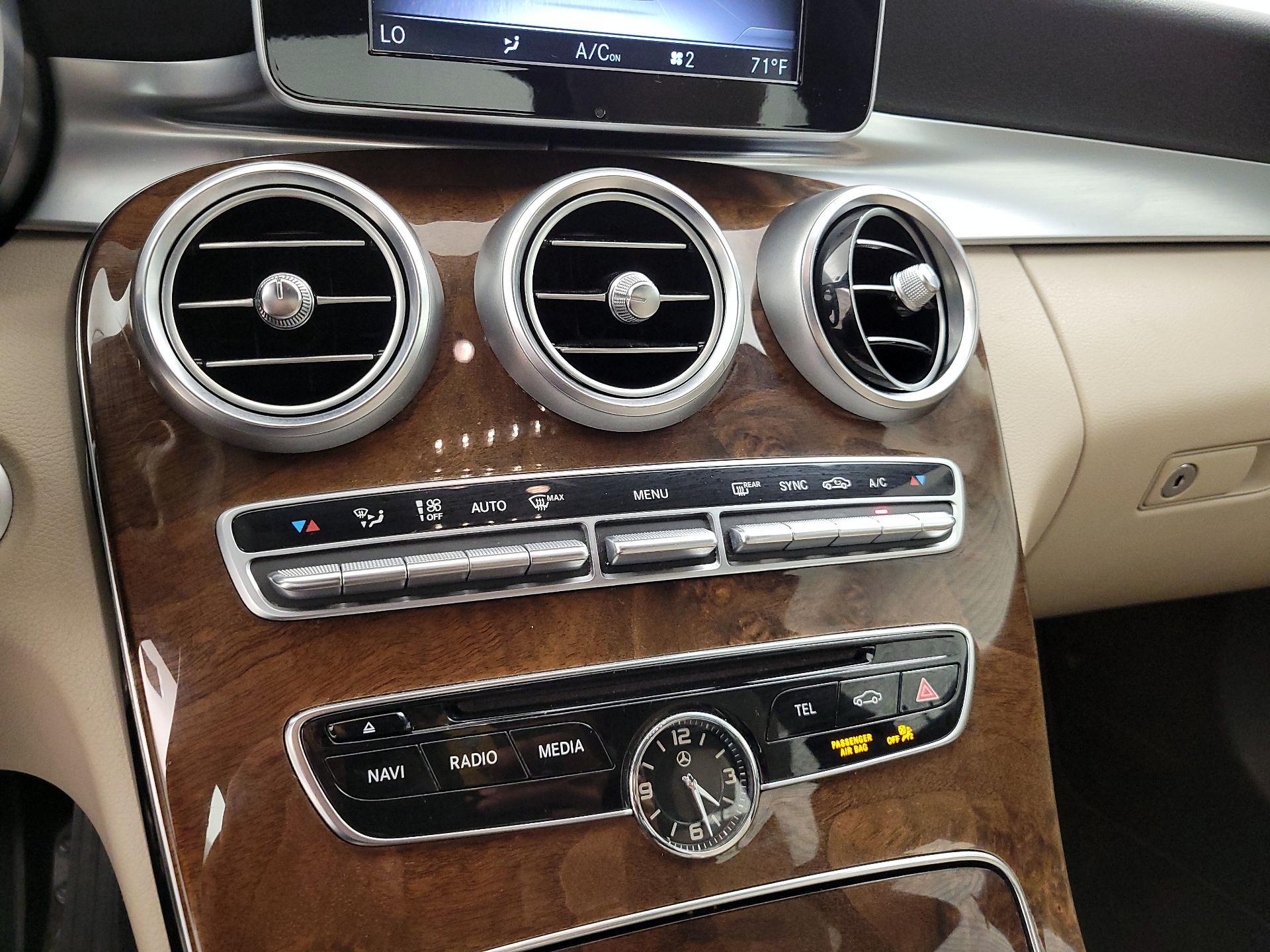 Thumbnail: 2018 Mercedes-Benz C-Class - 16