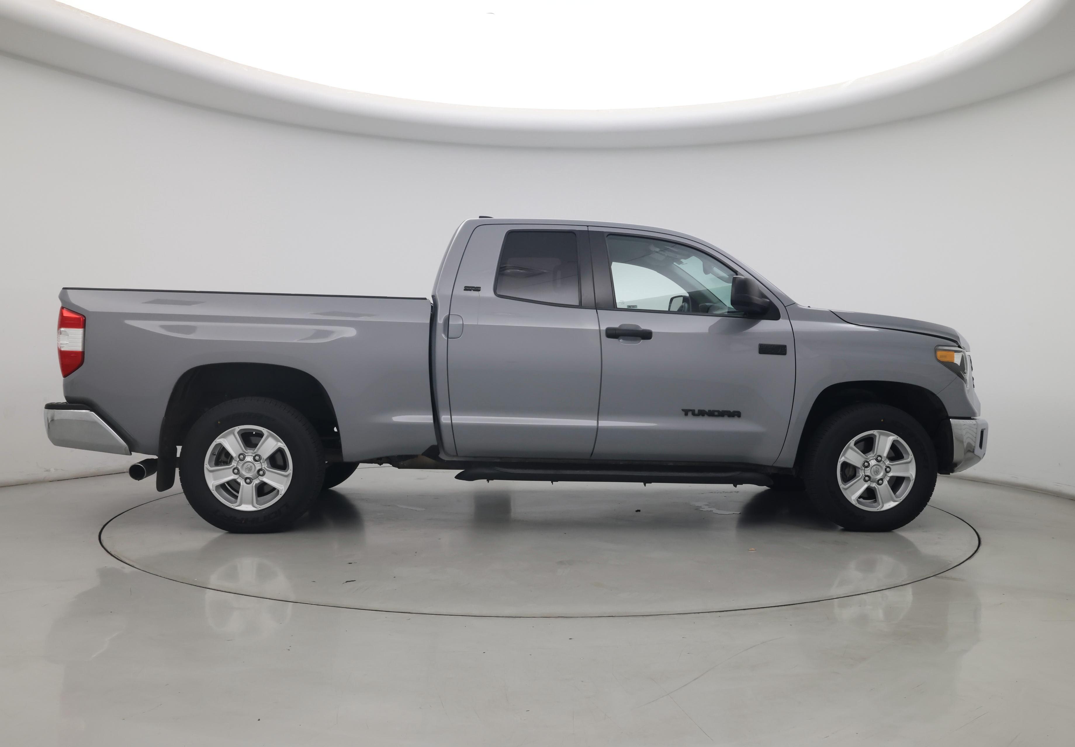 Thumbnail: 2021 Toyota Tundra - 7