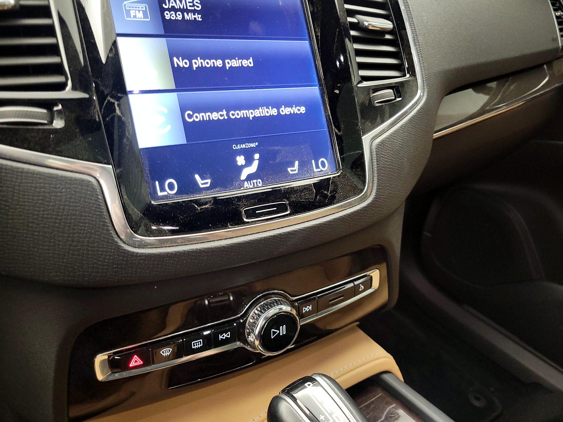 Thumbnail: 2017 Volvo XC90 - 16