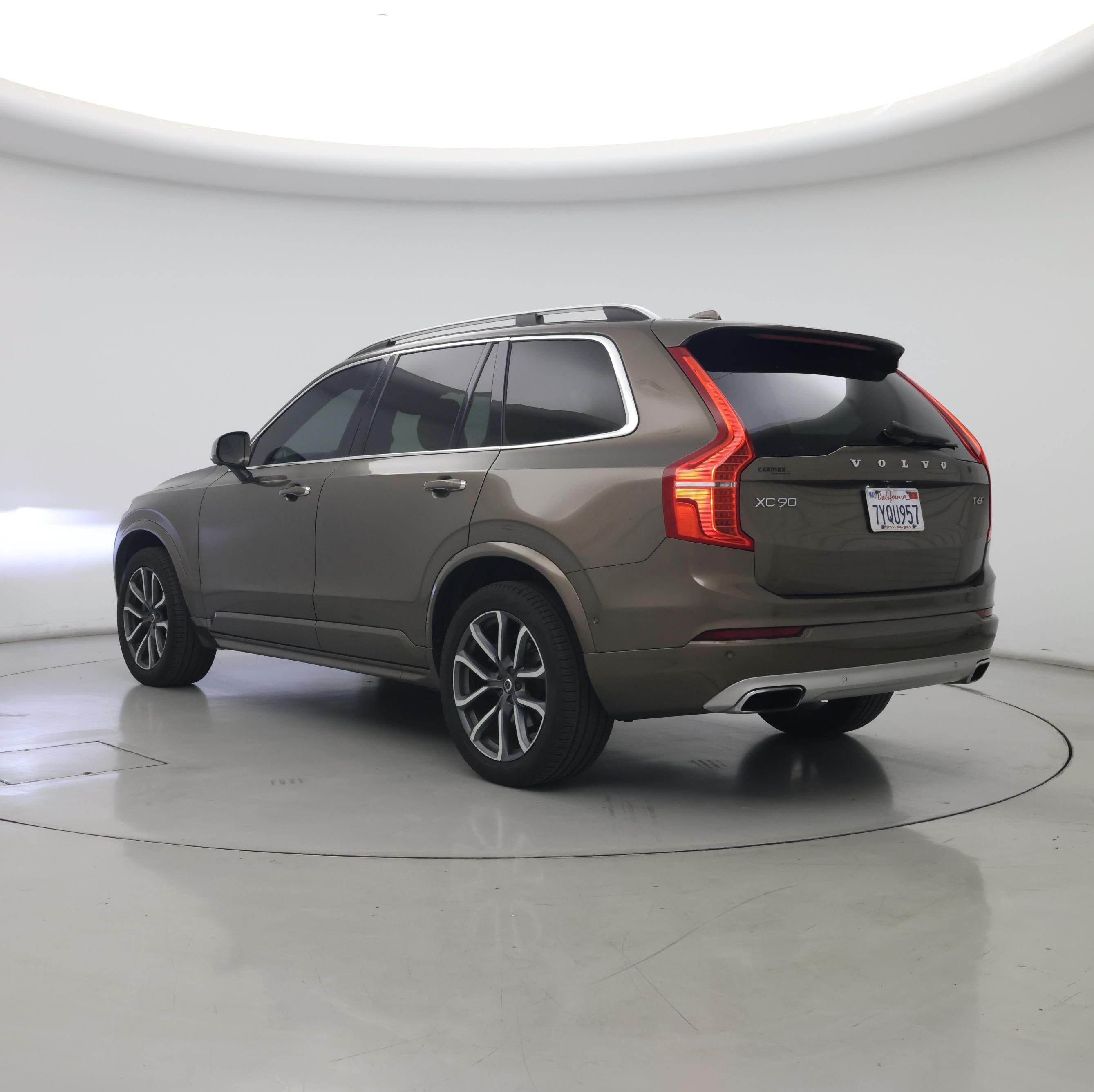 Thumbnail: 2017 Volvo XC90 - 2