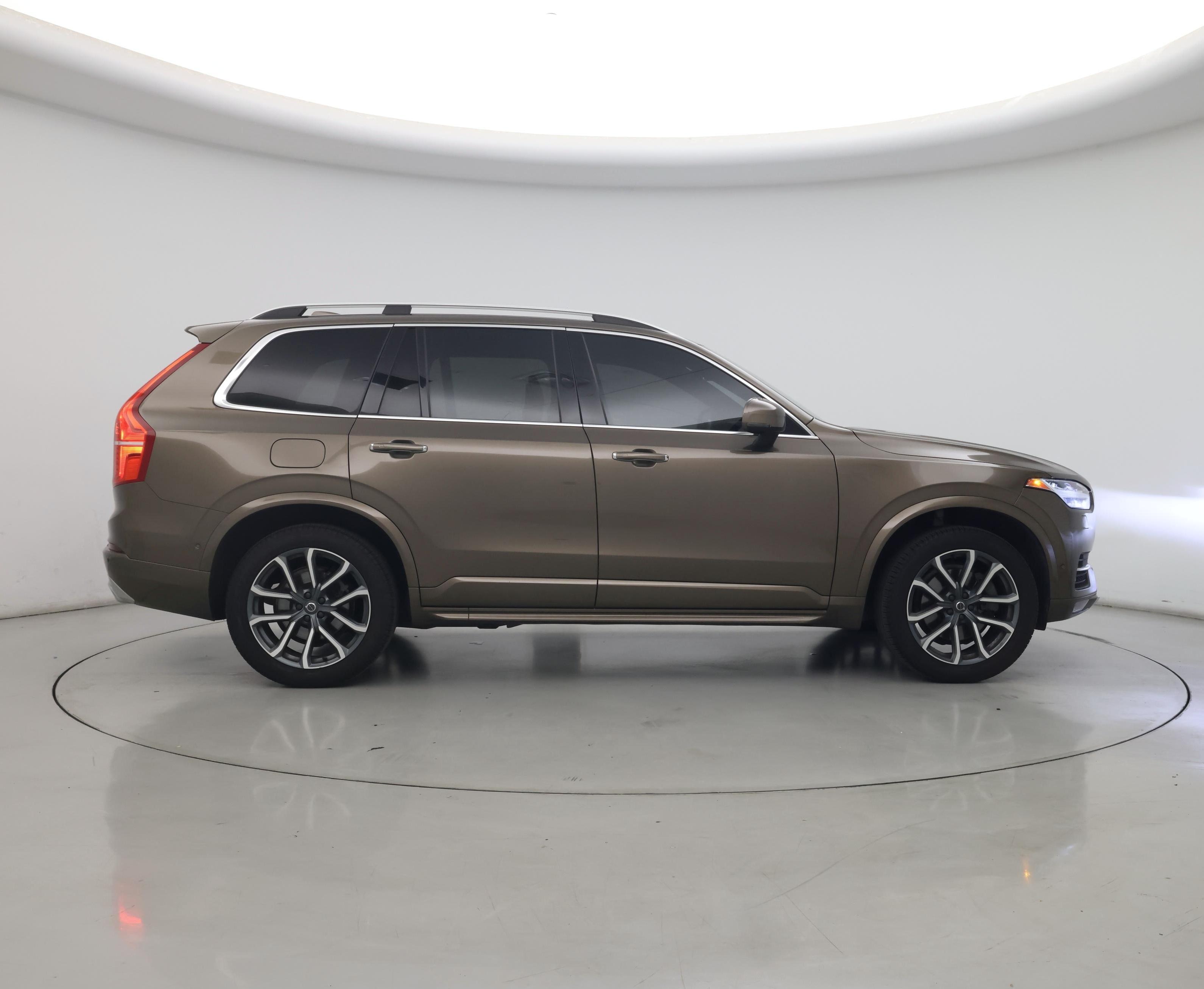 Thumbnail: 2017 Volvo XC90 - 7