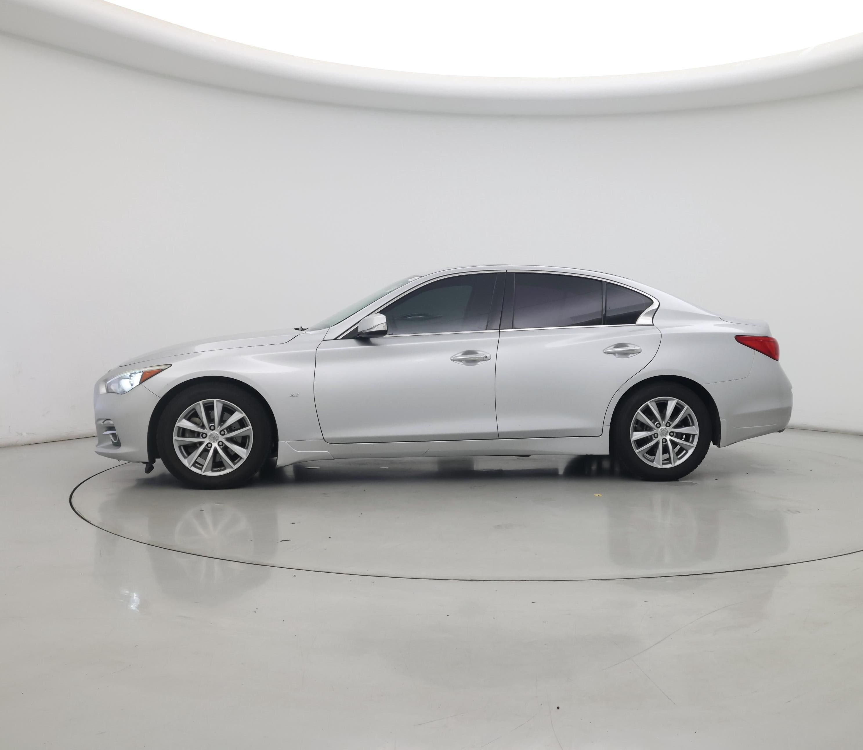 Thumbnail: 2015 INFINITI Q50 - 3