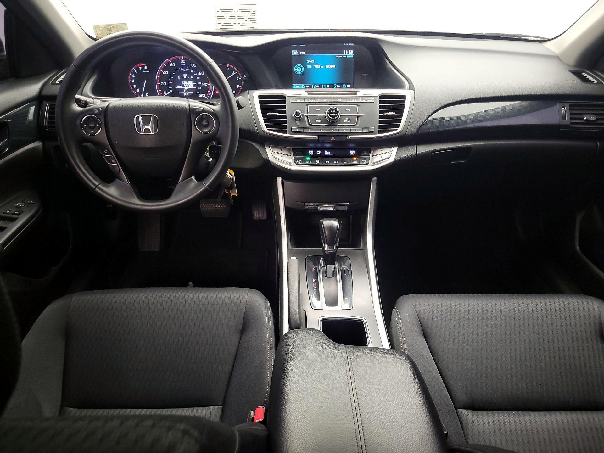 Thumbnail: 2015 Honda Accord - 9