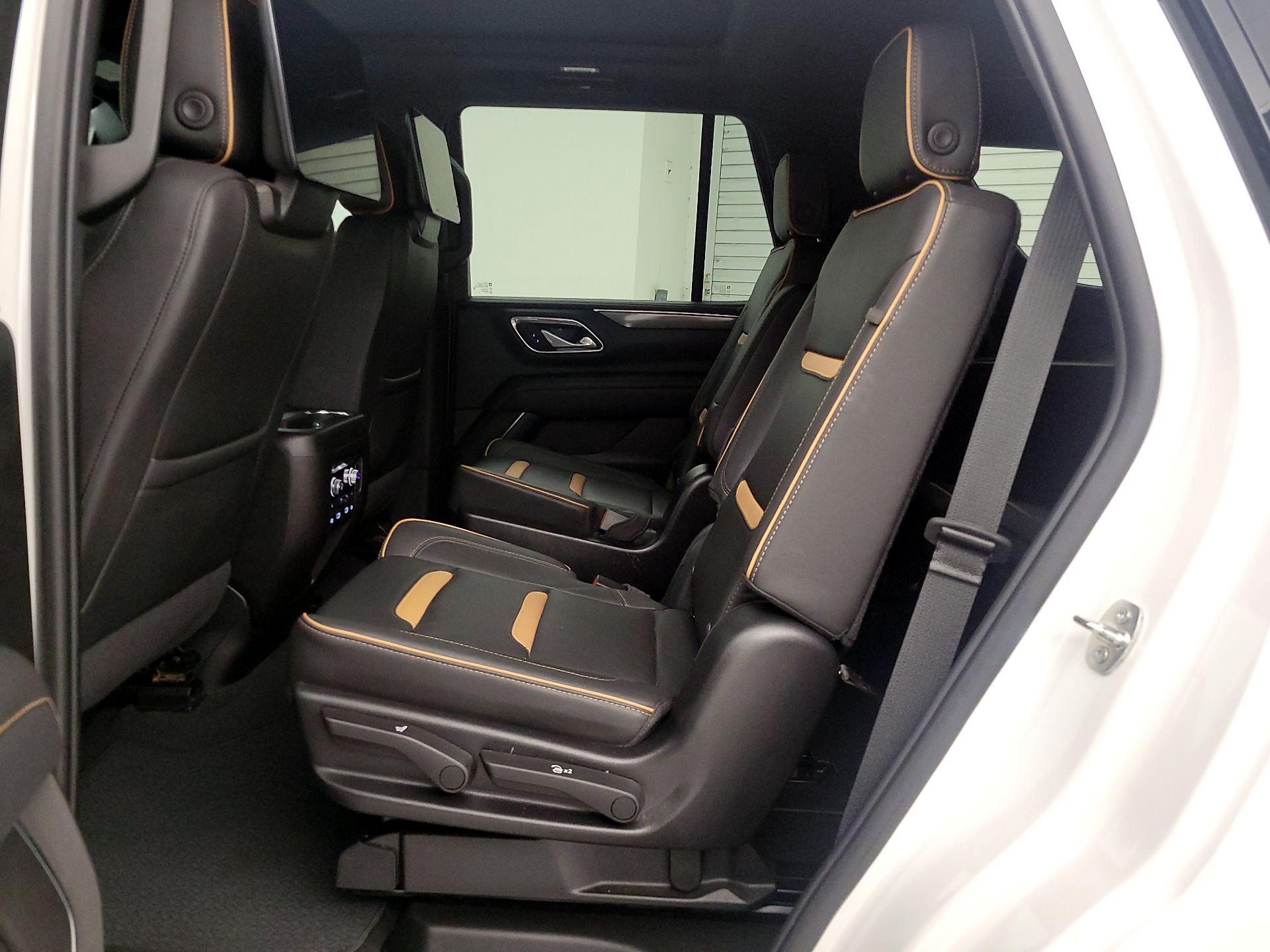 Thumbnail: 2023 GMC Yukon - 19