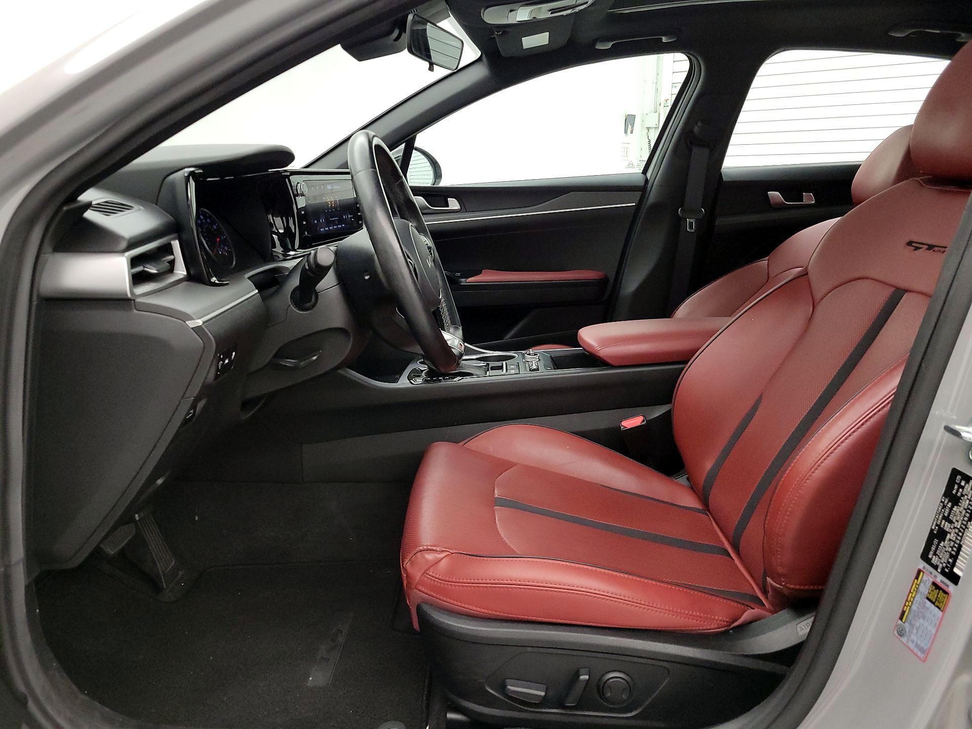 Thumbnail: 2022 Kia K5 - 11