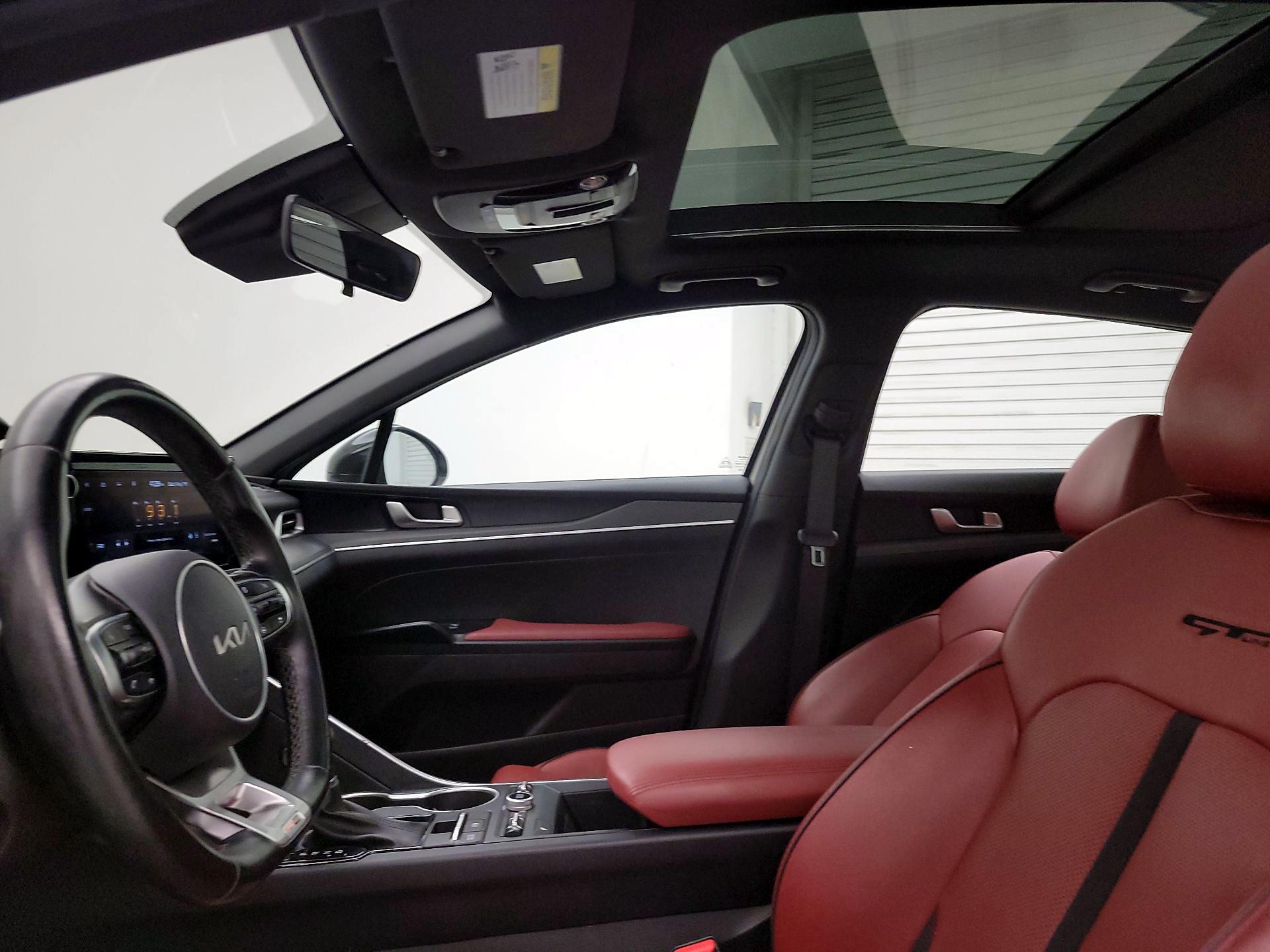 Thumbnail: 2022 Kia K5 - 19