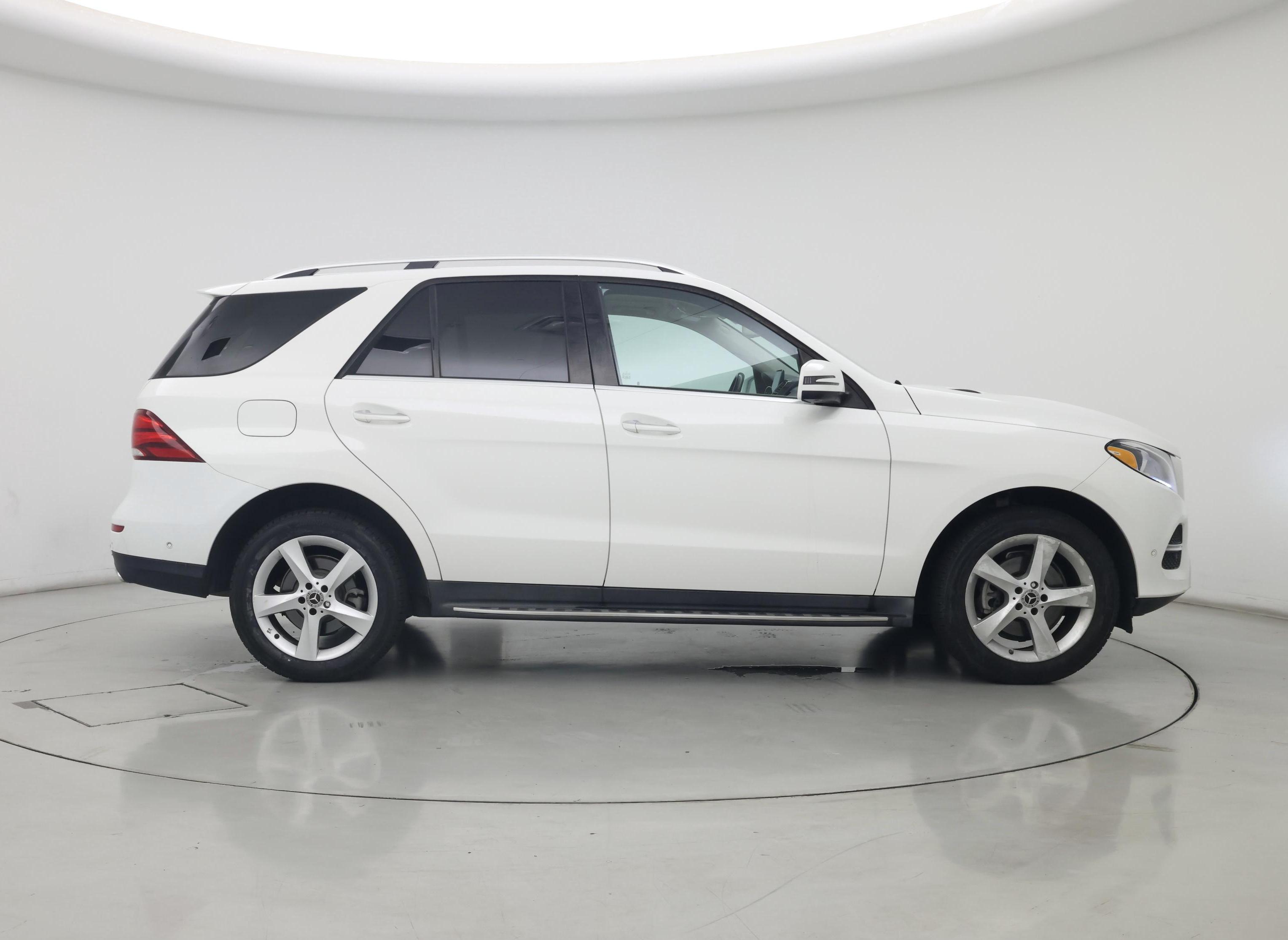 Thumbnail: 2018 Mercedes-Benz GLE - 7