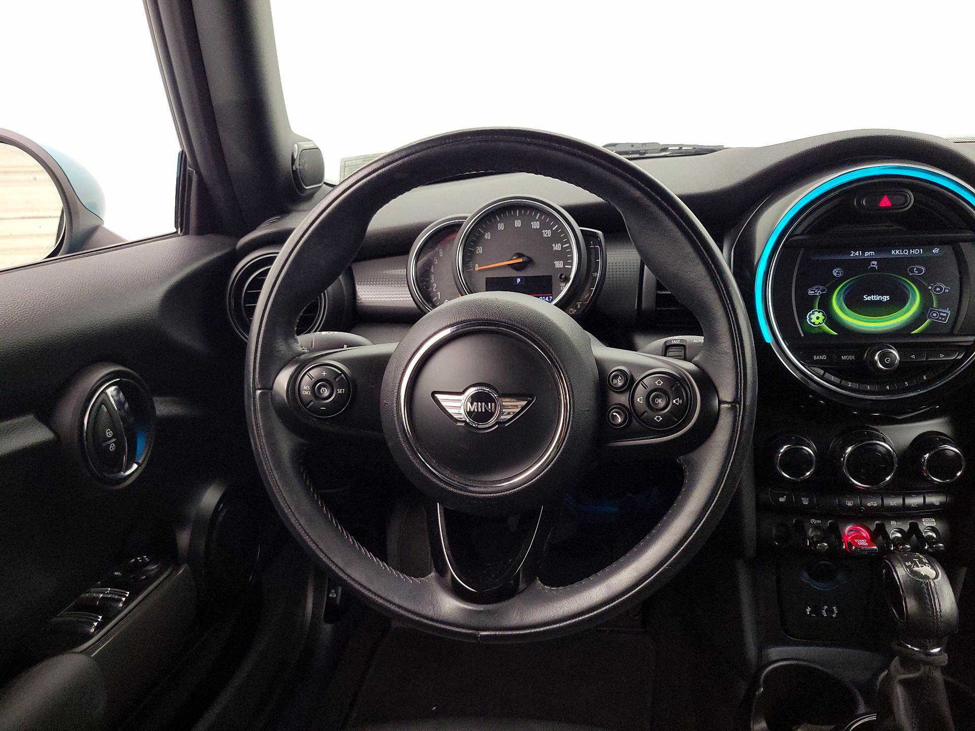 Thumbnail: 2018 MINI Cooper - 10