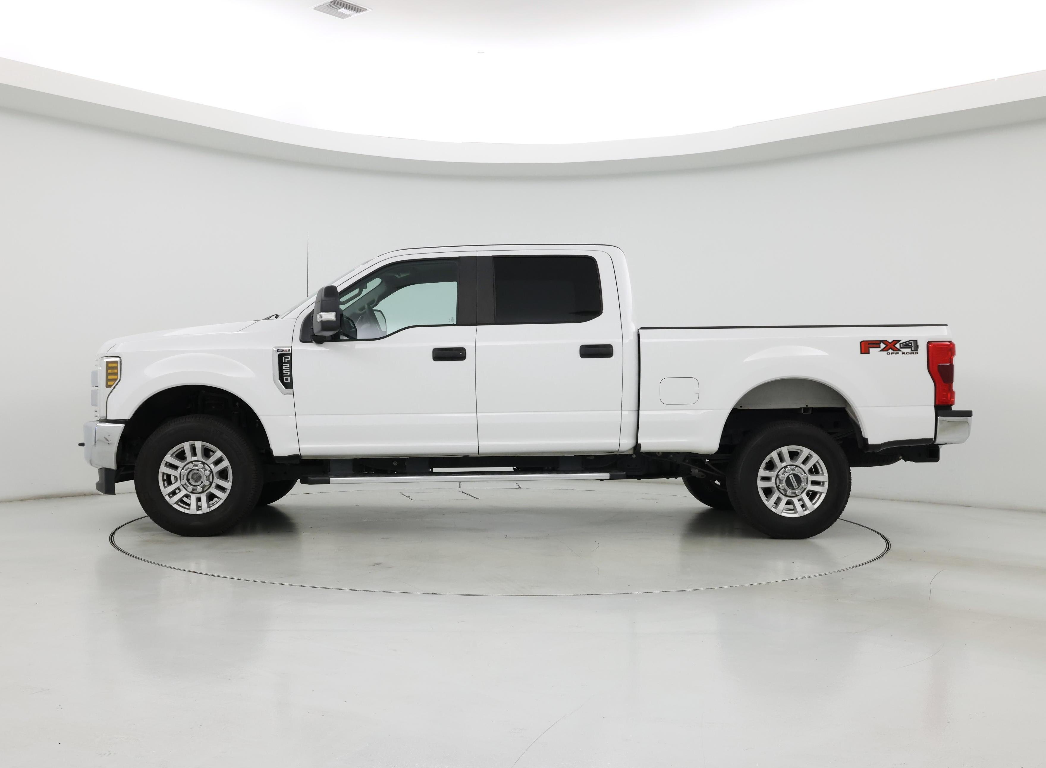 Thumbnail: 2019 Ford F-250 - 3