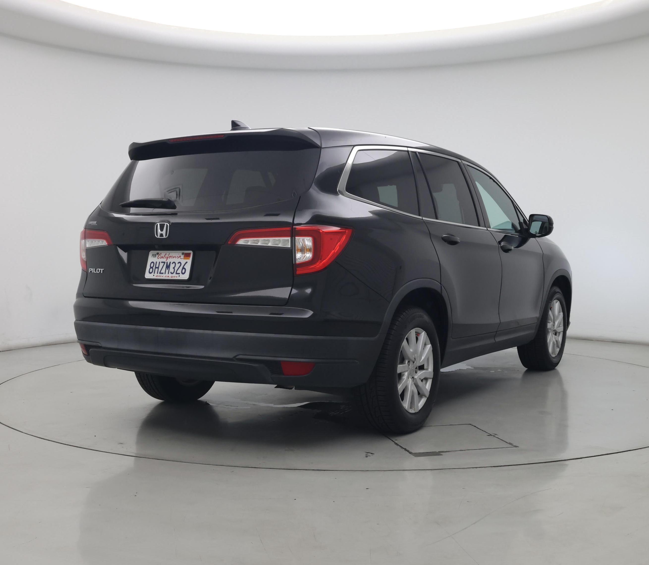 Thumbnail: 2019 Honda Pilot - 8