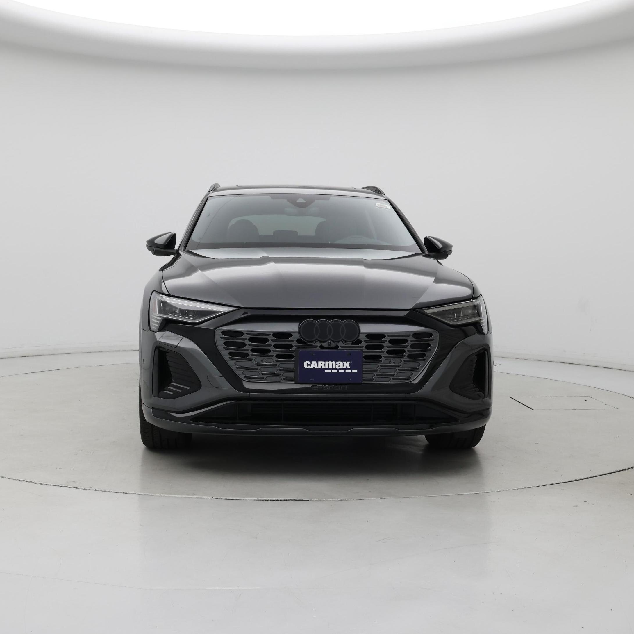 Thumbnail: 2024 Audi Q8 e-tron - 5