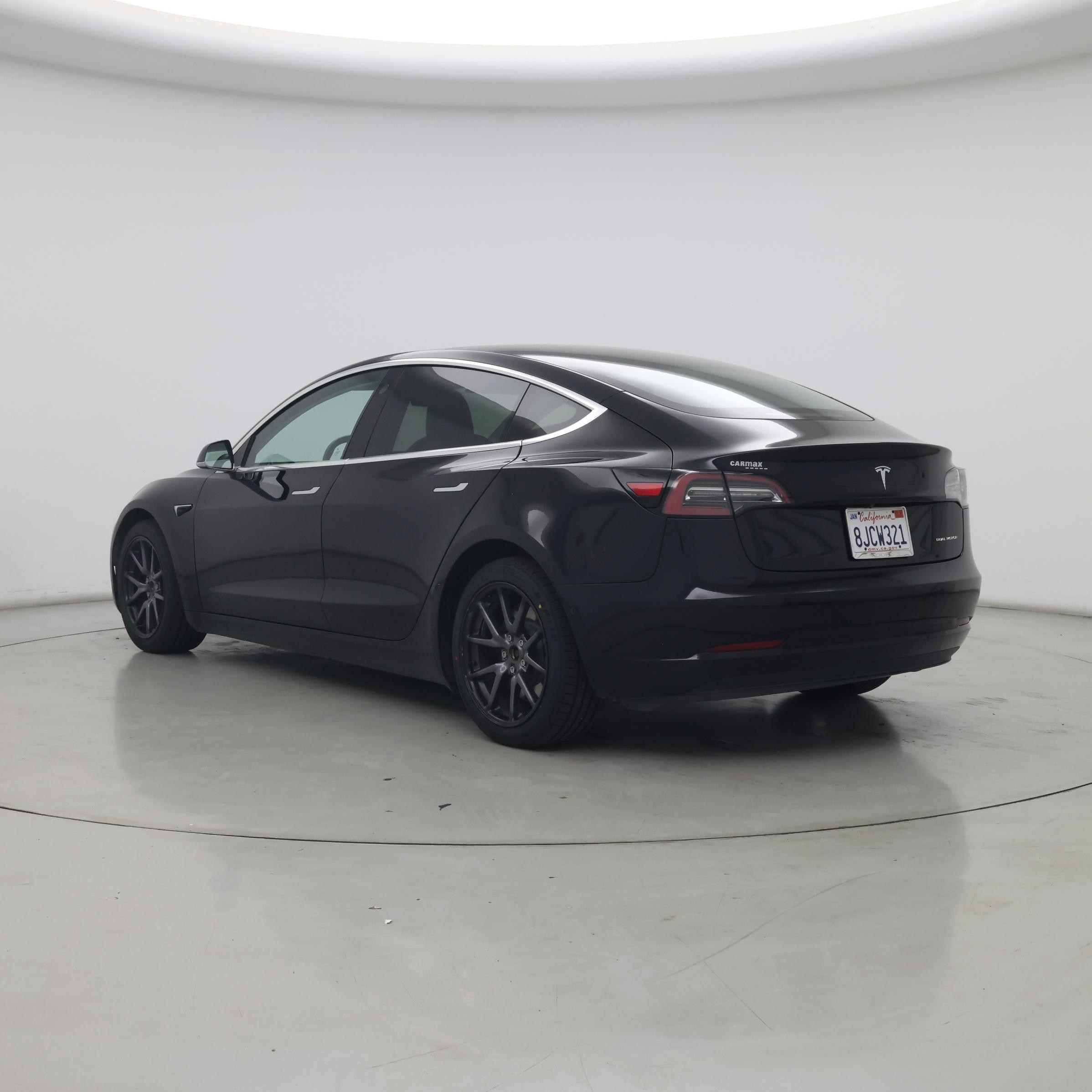 Thumbnail: 2019 Tesla Model 3 - 2