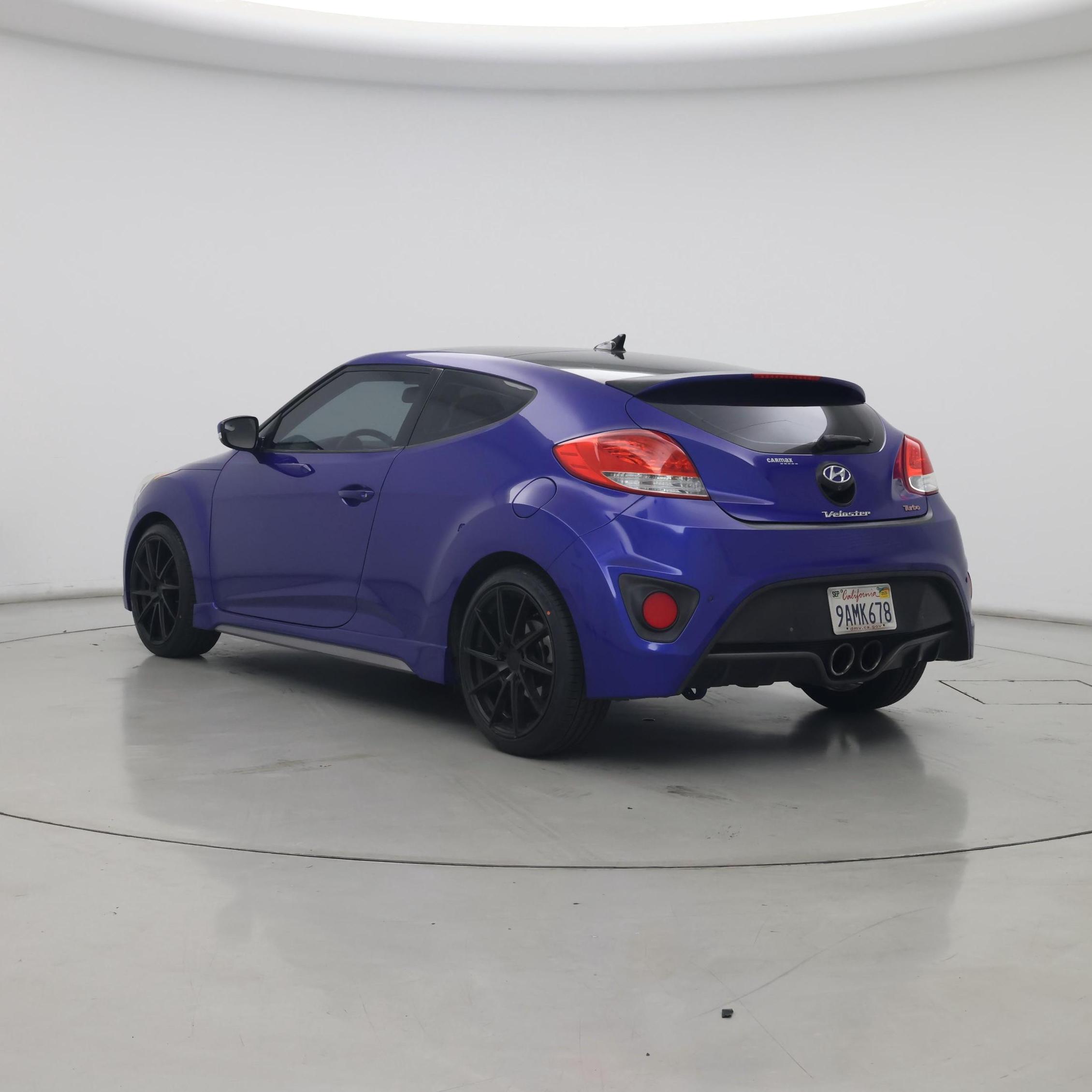 Thumbnail: 2015 Hyundai Veloster - 2