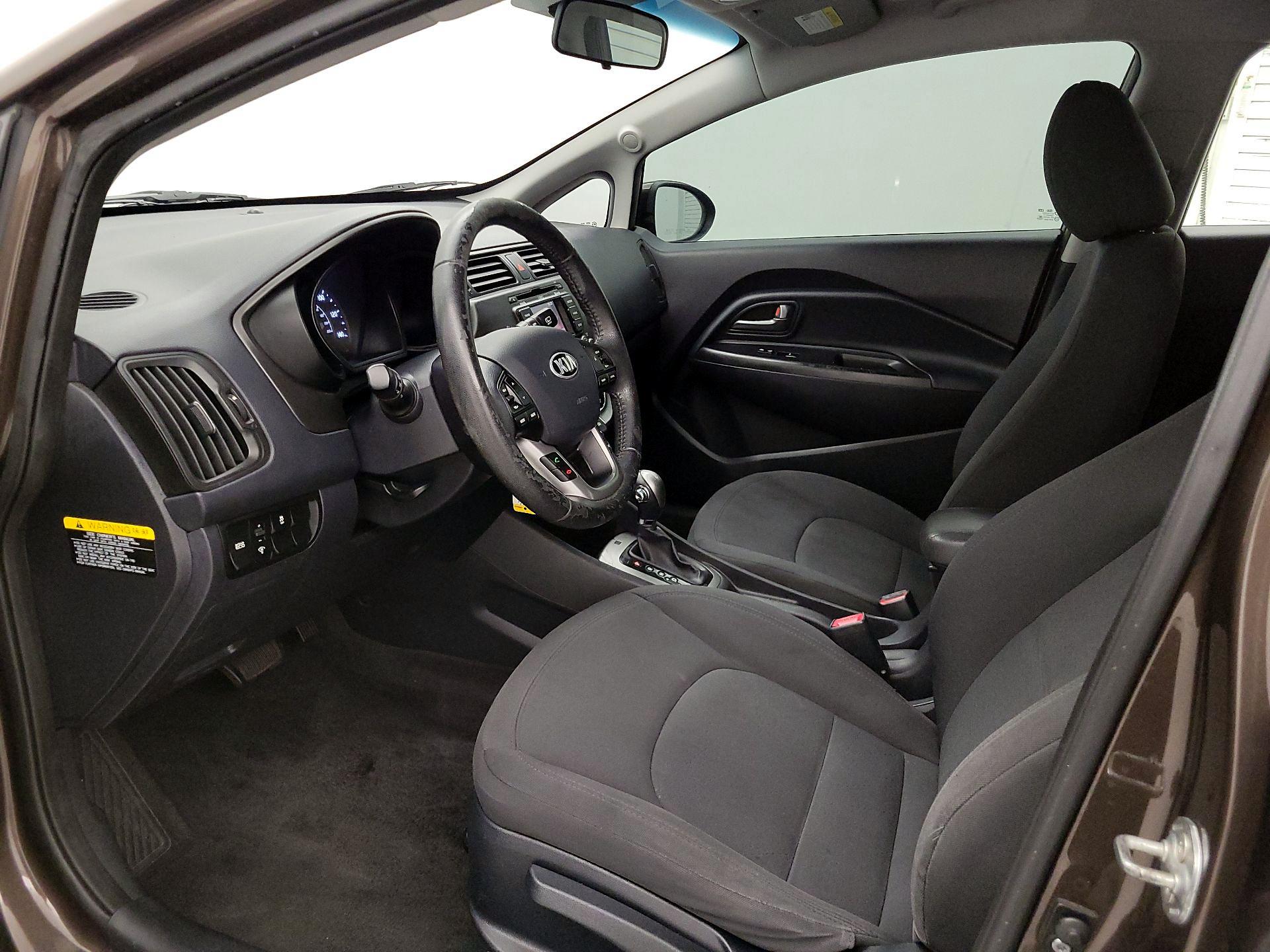 Thumbnail: 2013 Kia Rio5 - 11