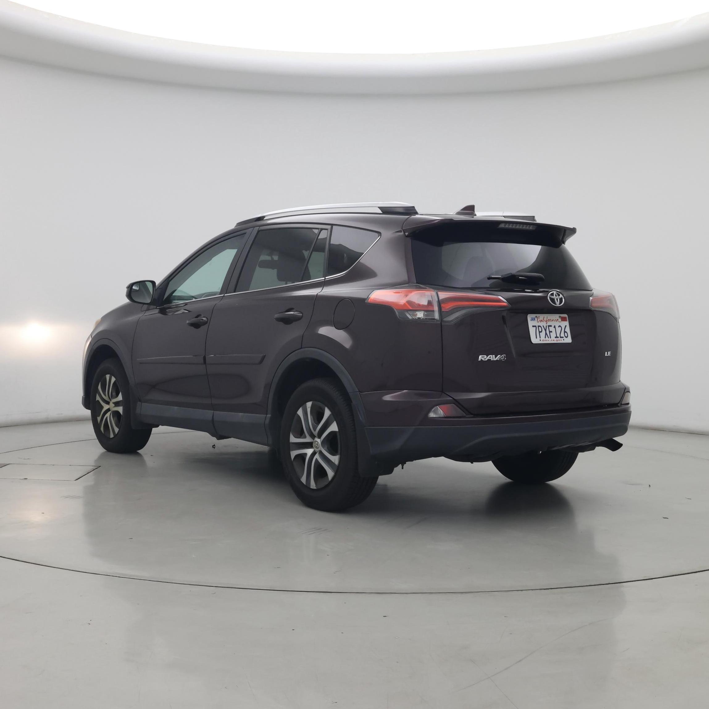 Thumbnail: 2016 Toyota RAV4 - 2