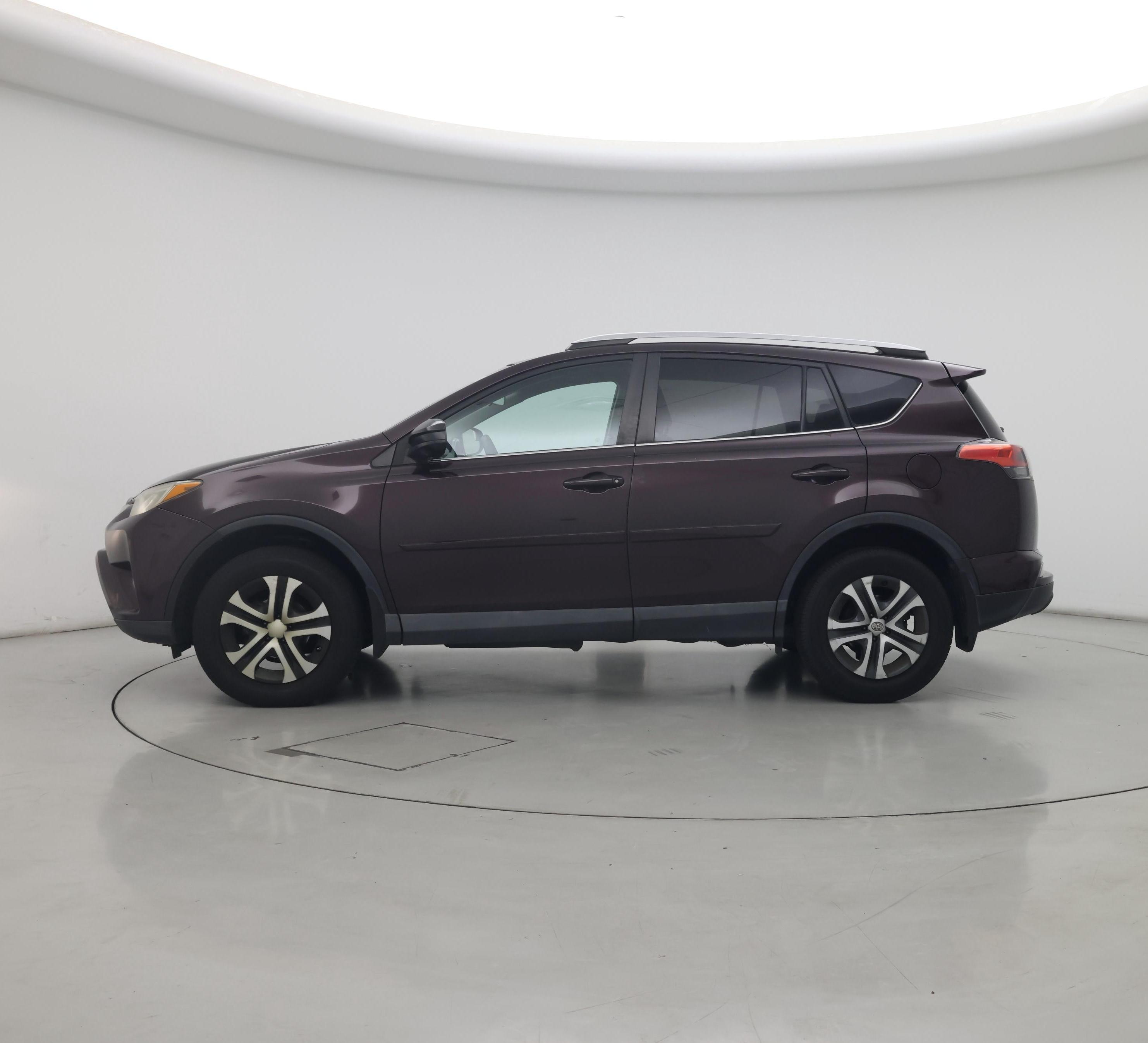 Thumbnail: 2016 Toyota RAV4 - 3