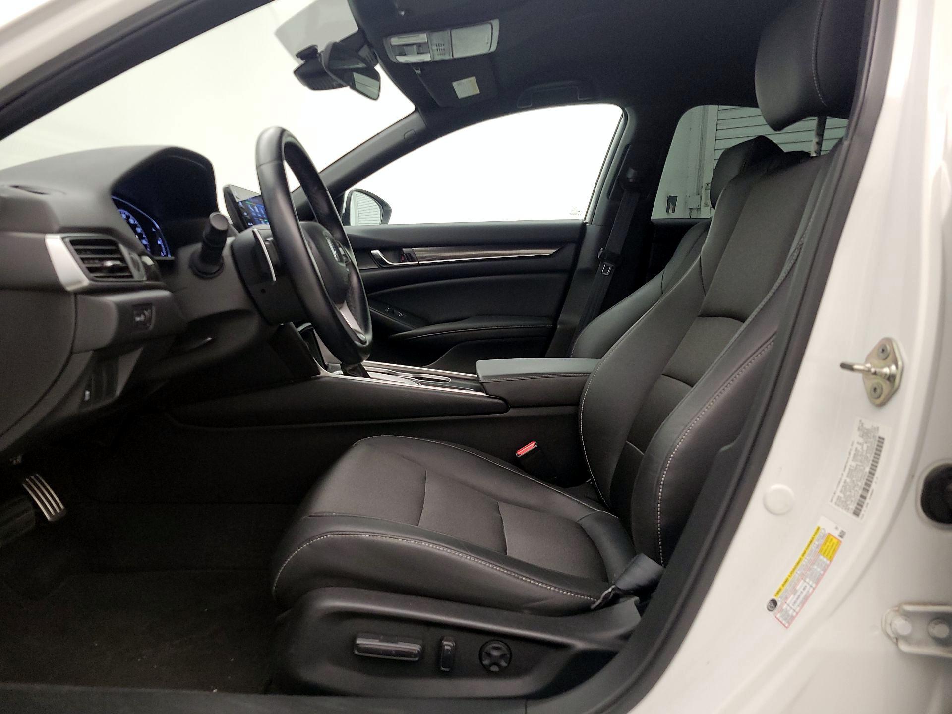 Thumbnail: 2019 Honda Accord - 11