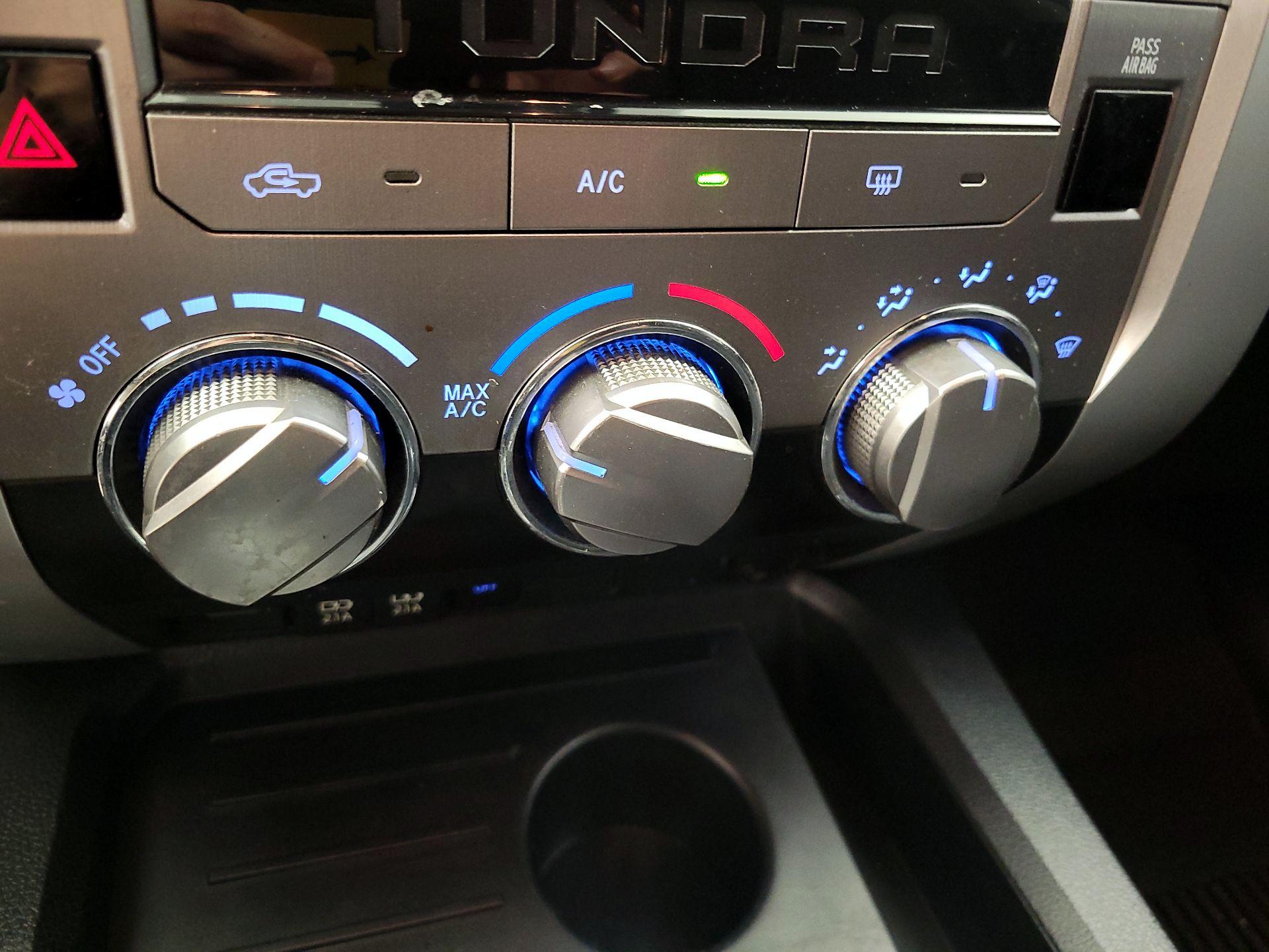 Thumbnail: 2021 Toyota Tundra - 16
