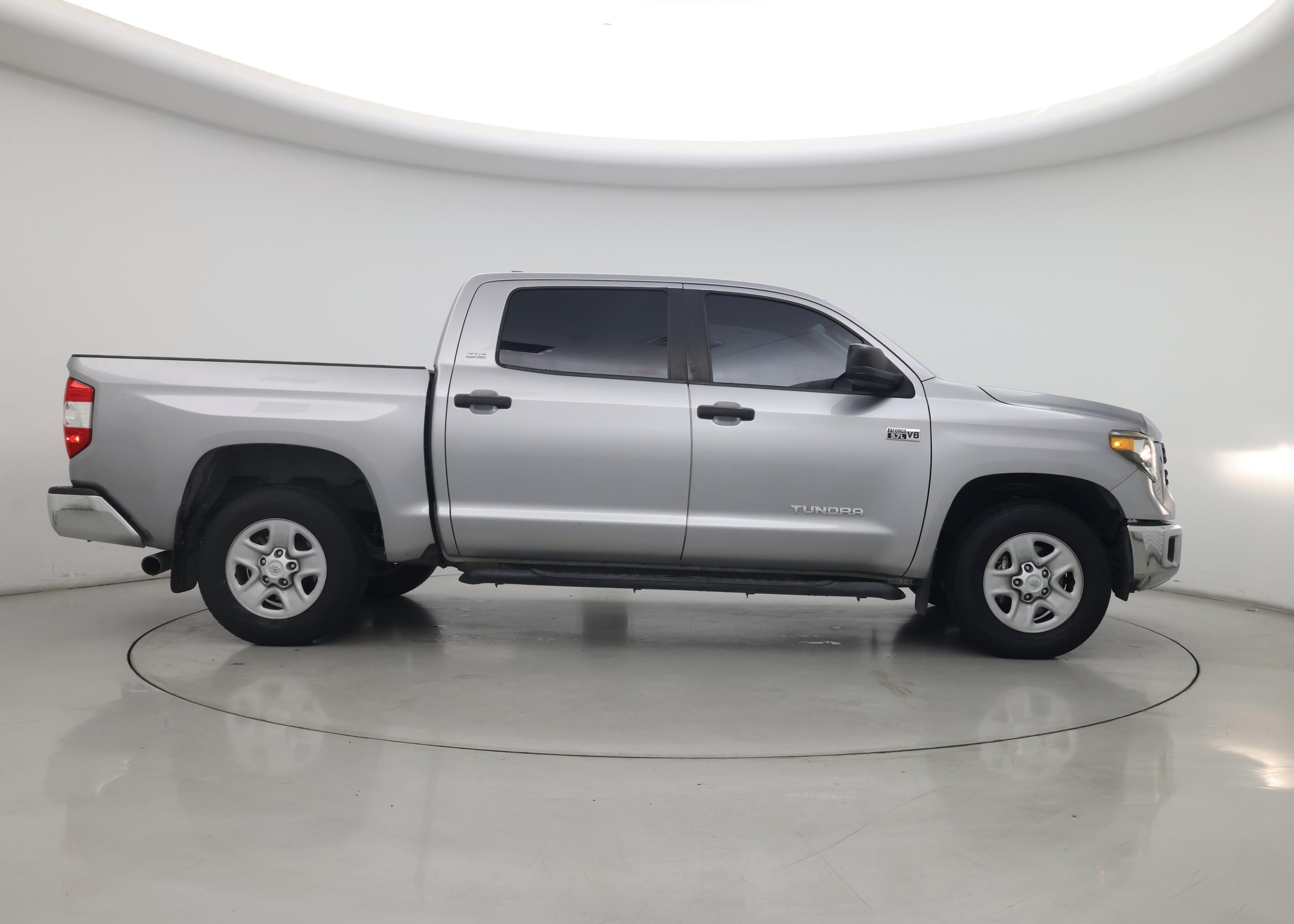 Thumbnail: 2021 Toyota Tundra - 7