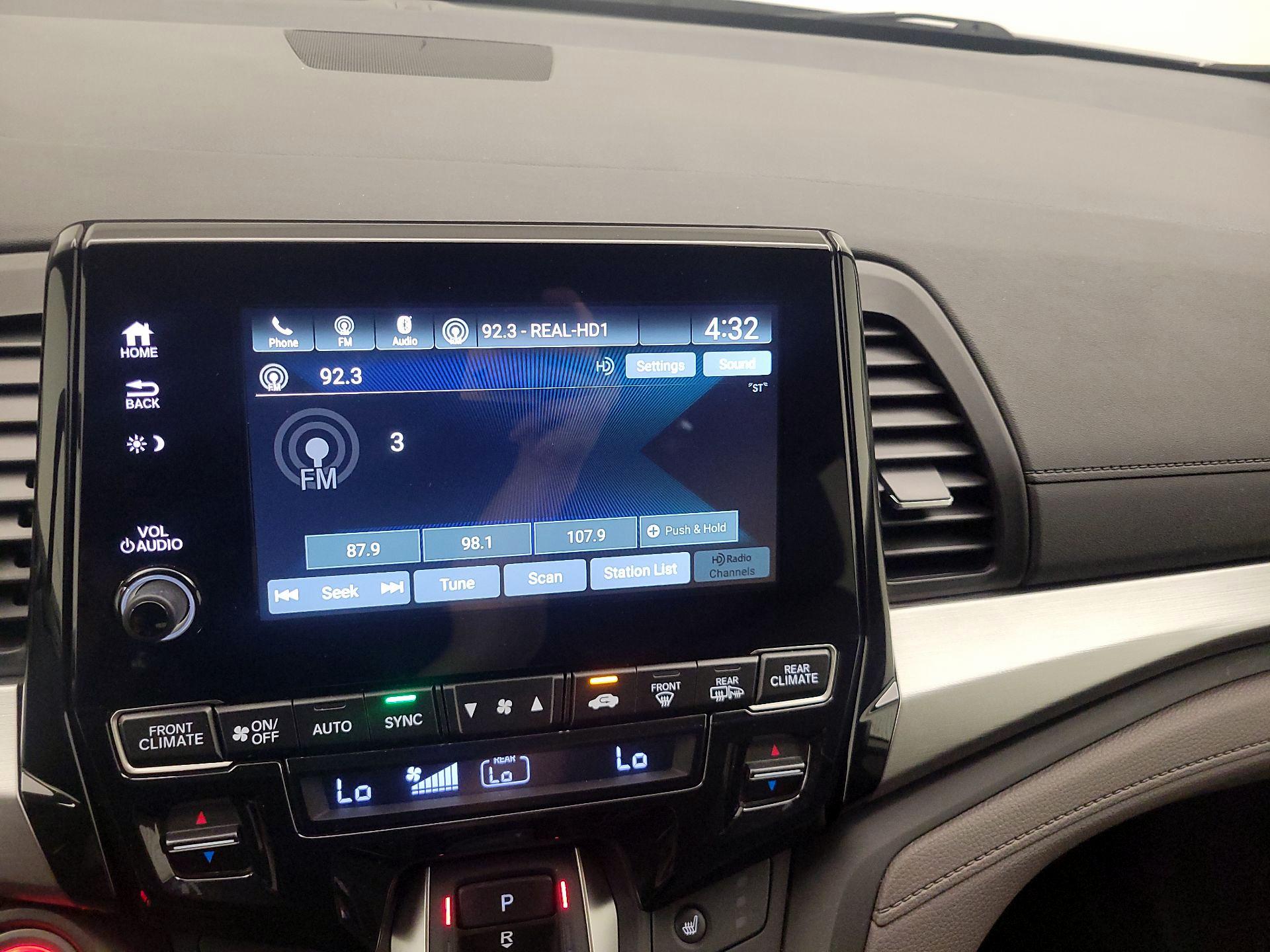 Thumbnail: 2019 Honda Odyssey - 15