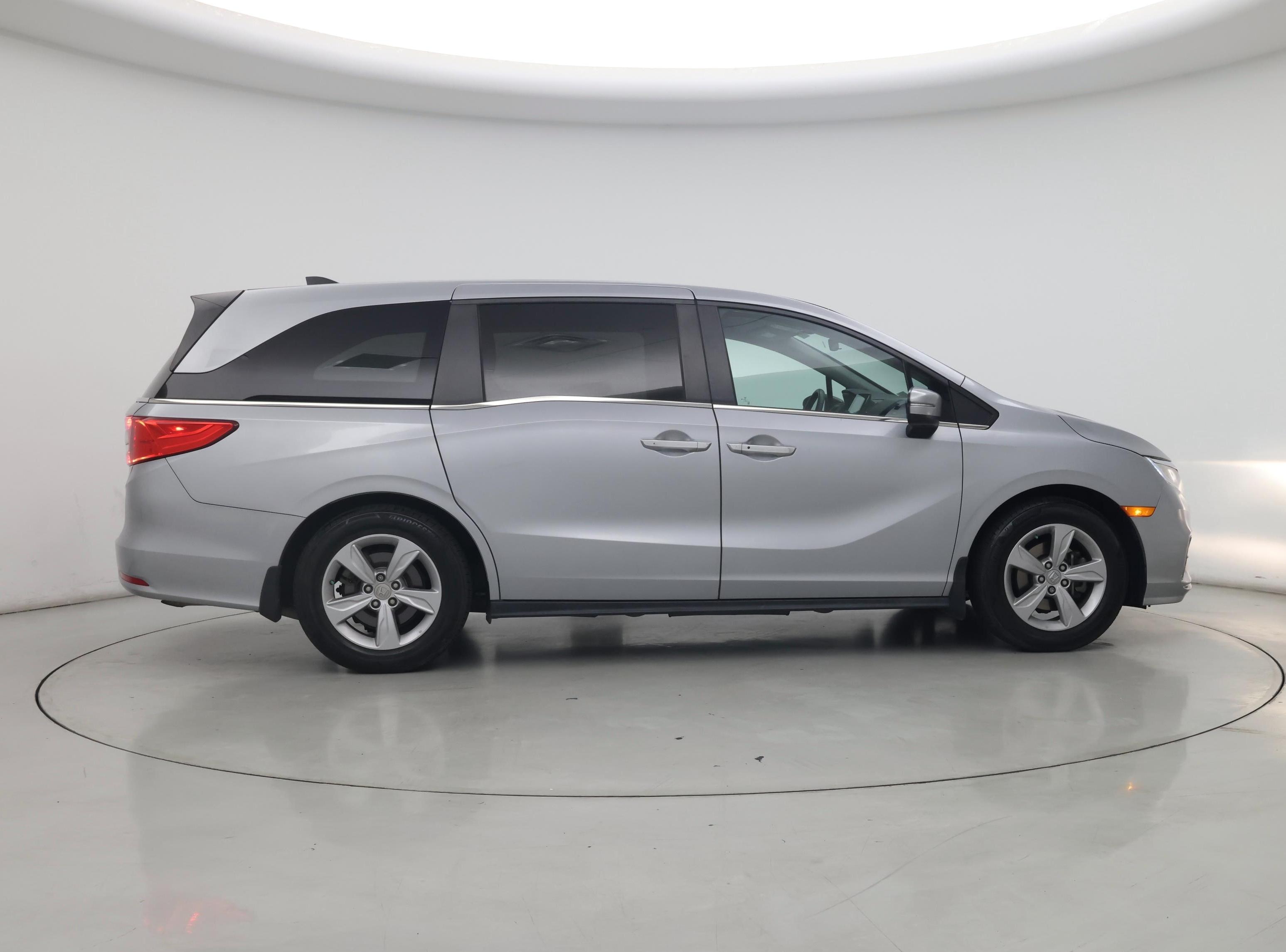 Thumbnail: 2019 Honda Odyssey - 7
