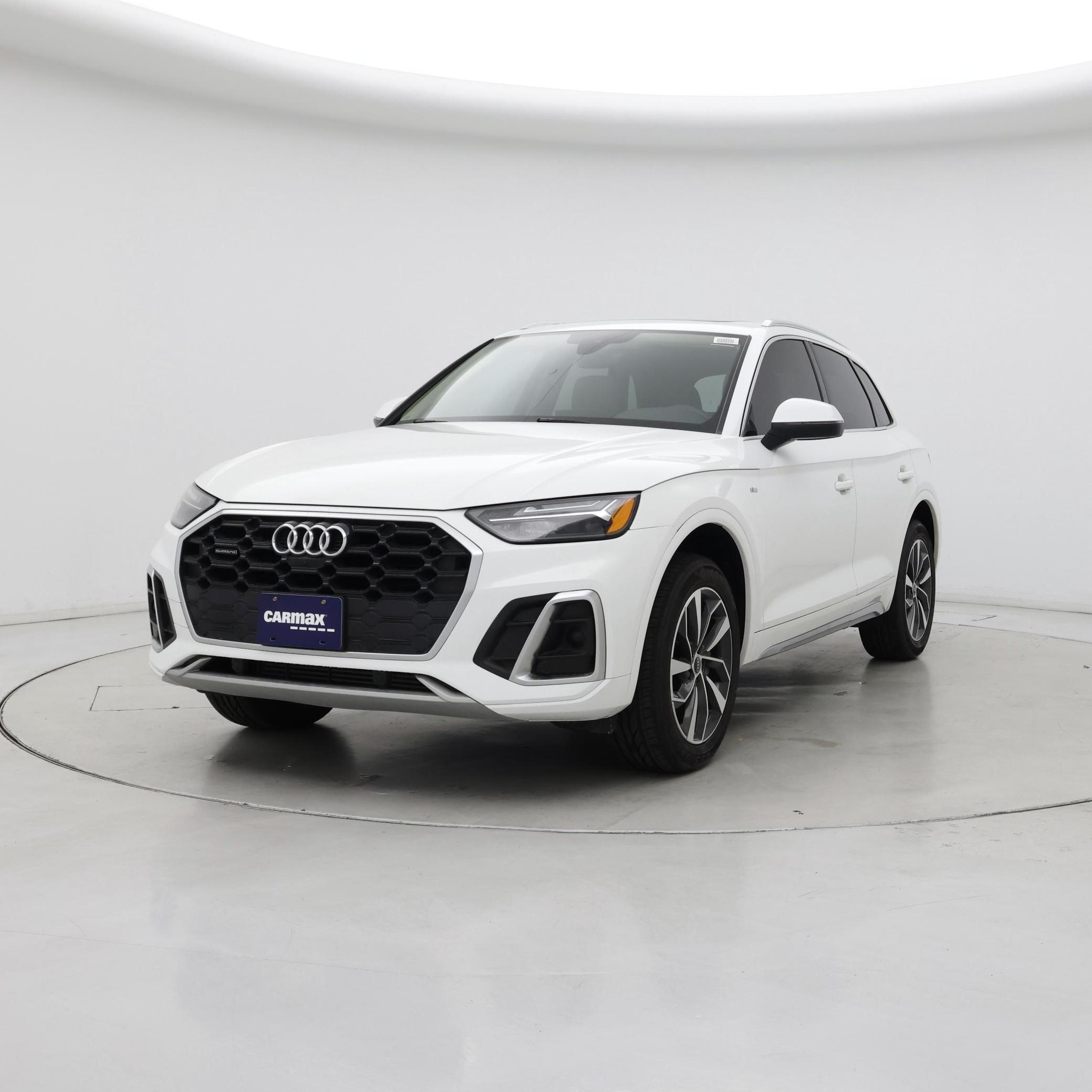 Thumbnail: 2022 Audi Q5 - 4