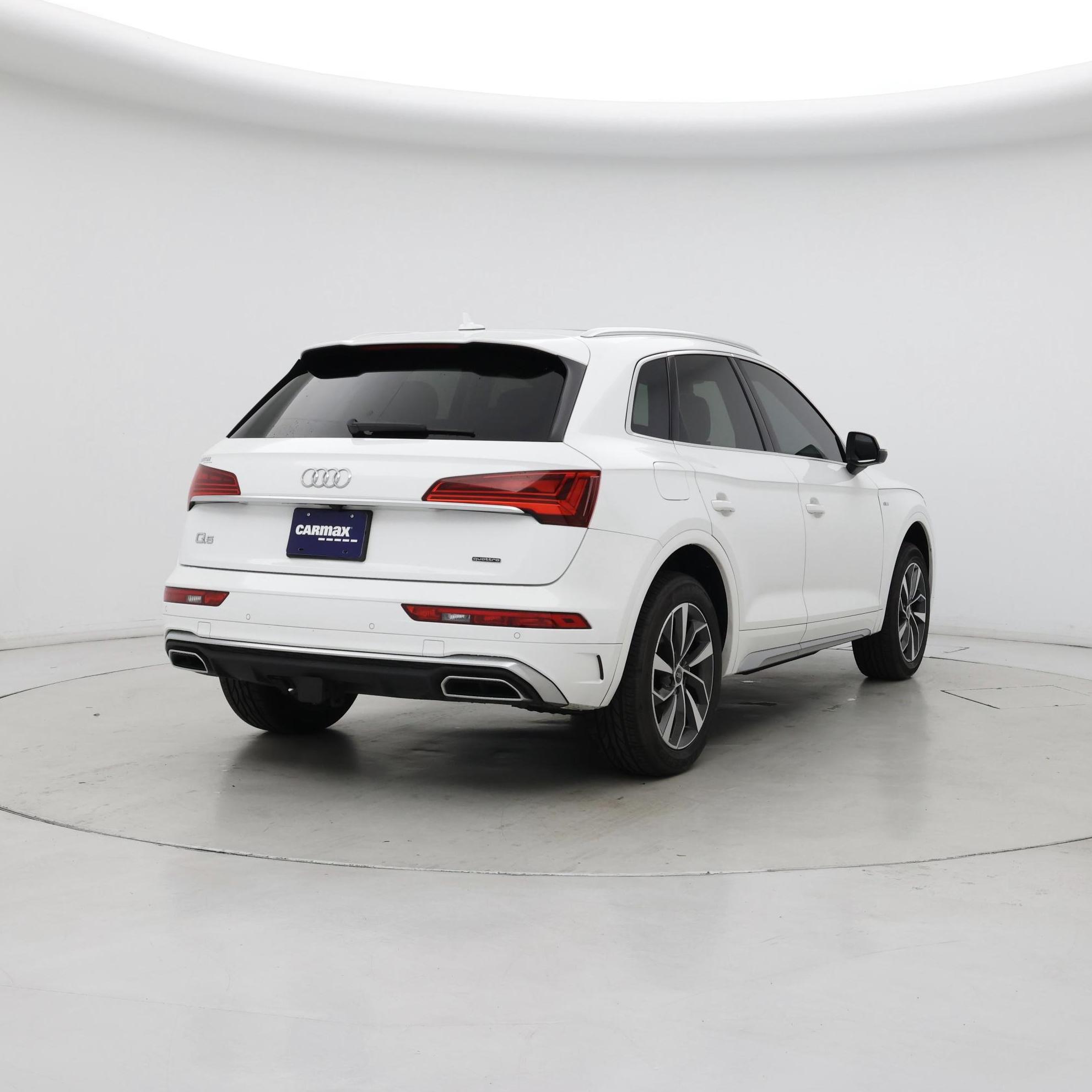 Thumbnail: 2022 Audi Q5 - 8
