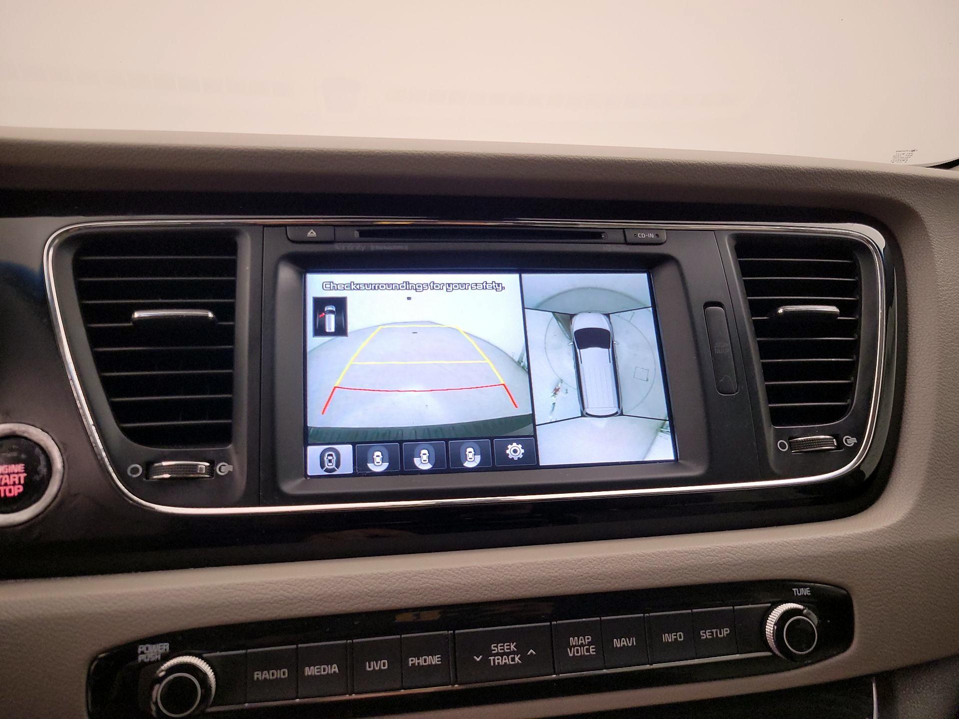 Thumbnail: 2018 Kia Sedona - 15