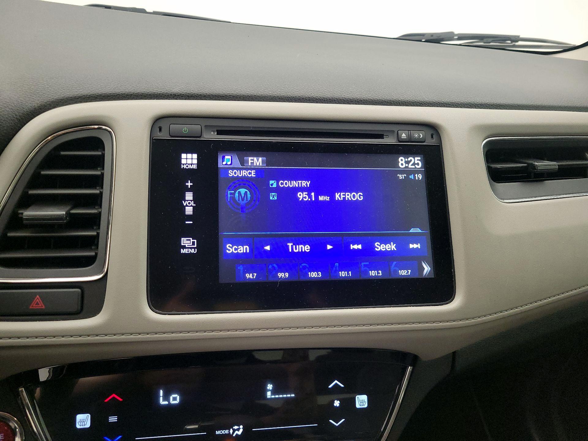 Thumbnail: 2016 Honda HR-V - 15