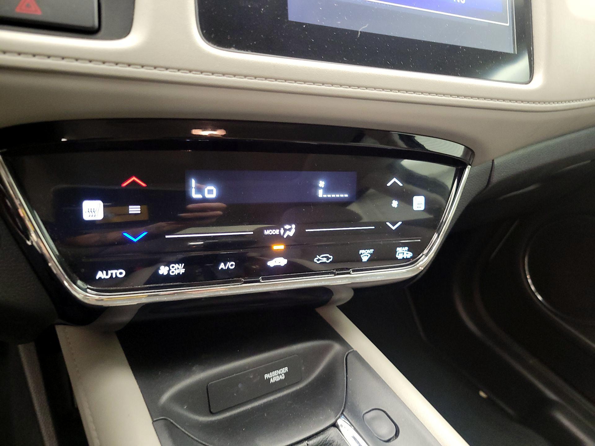 Thumbnail: 2016 Honda HR-V - 16